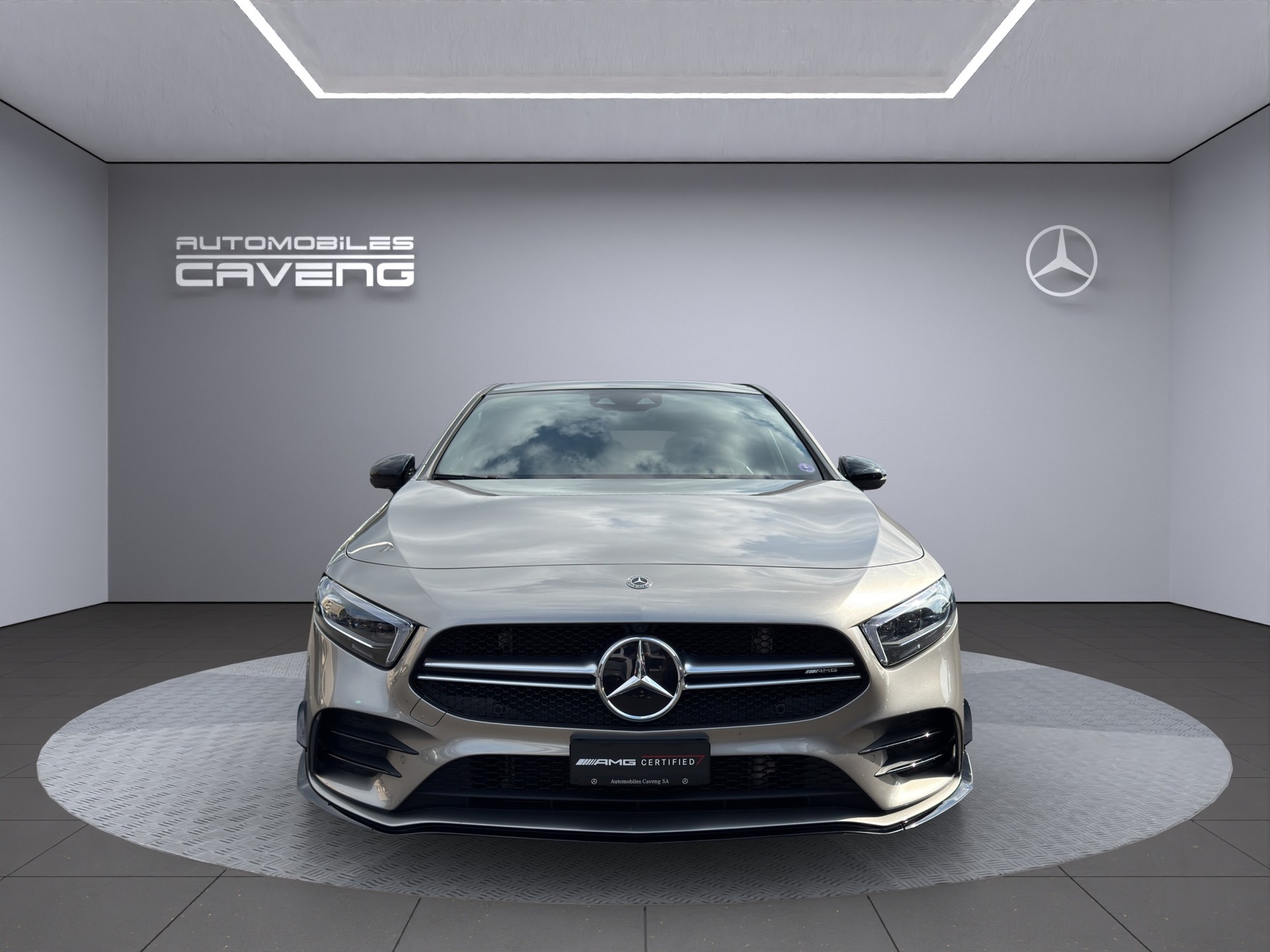 MERCEDES-BENZ A 35 AMG 4Matic Speedshift-image-7