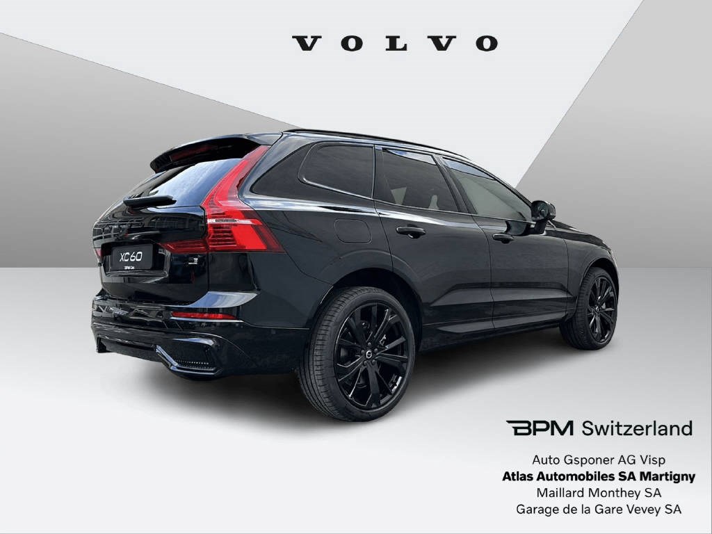 VOLVO XC60 2.0 T8 TE XCENTRIC Black-showroom-element-3