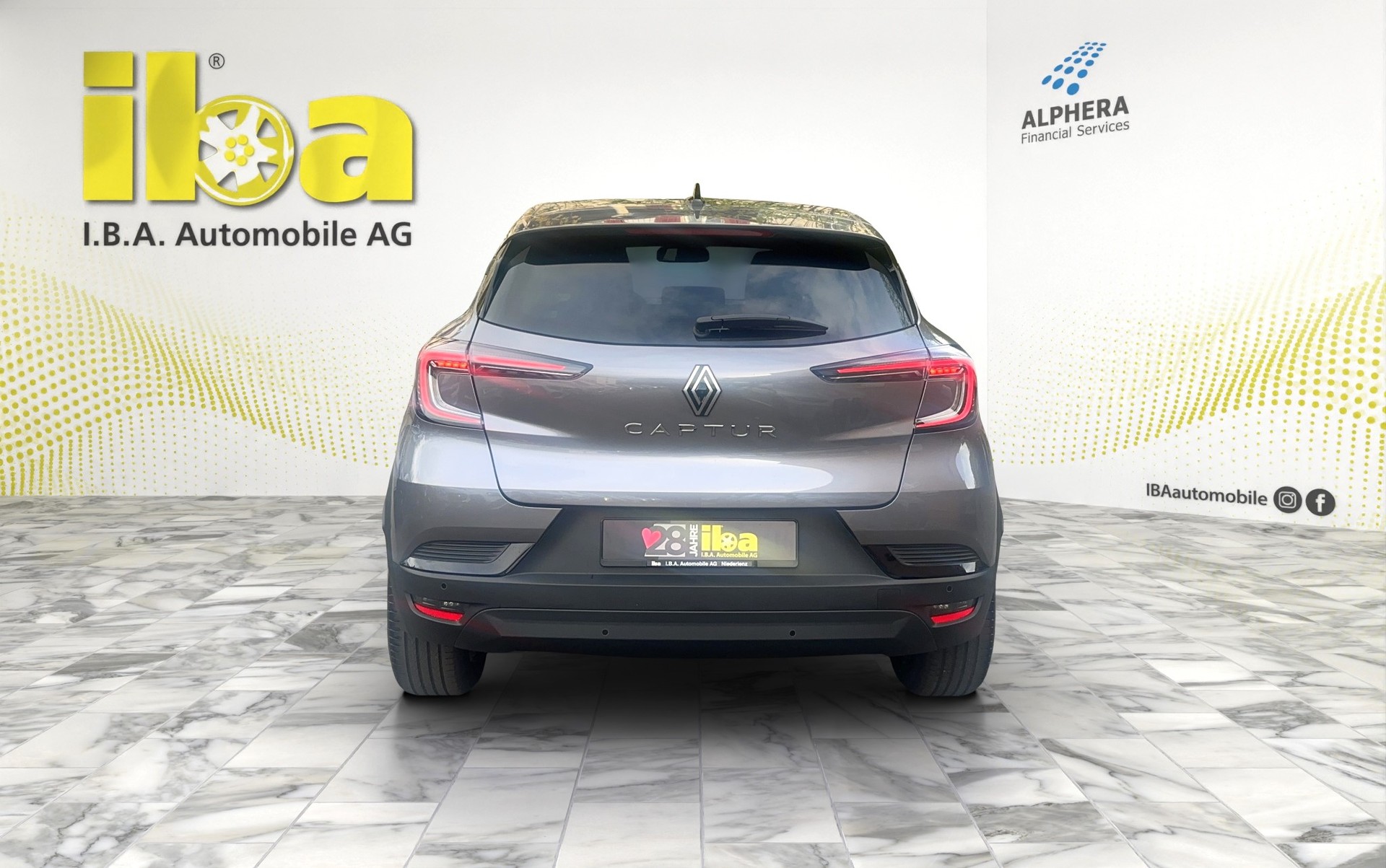 RENAULT Captur 1.3 TCe Techno NEW MODELL EDC Aut.-showroom-element-3