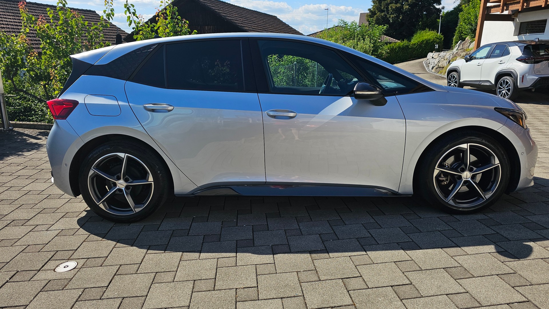 CUPRA Born 58 kWh-image-3