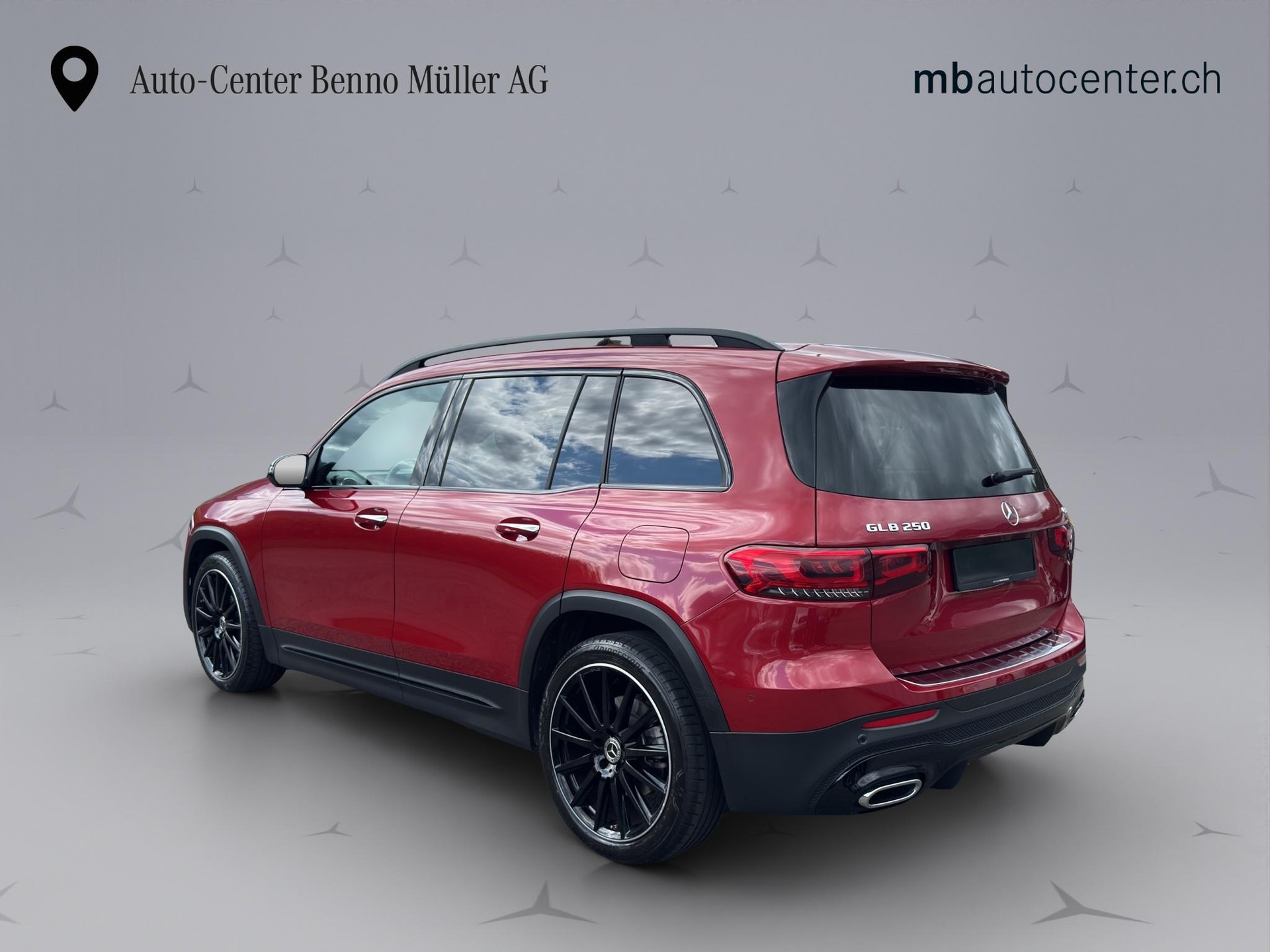 MERCEDES-BENZ GLB 250 AMG Line 4matic-showroom-element-2