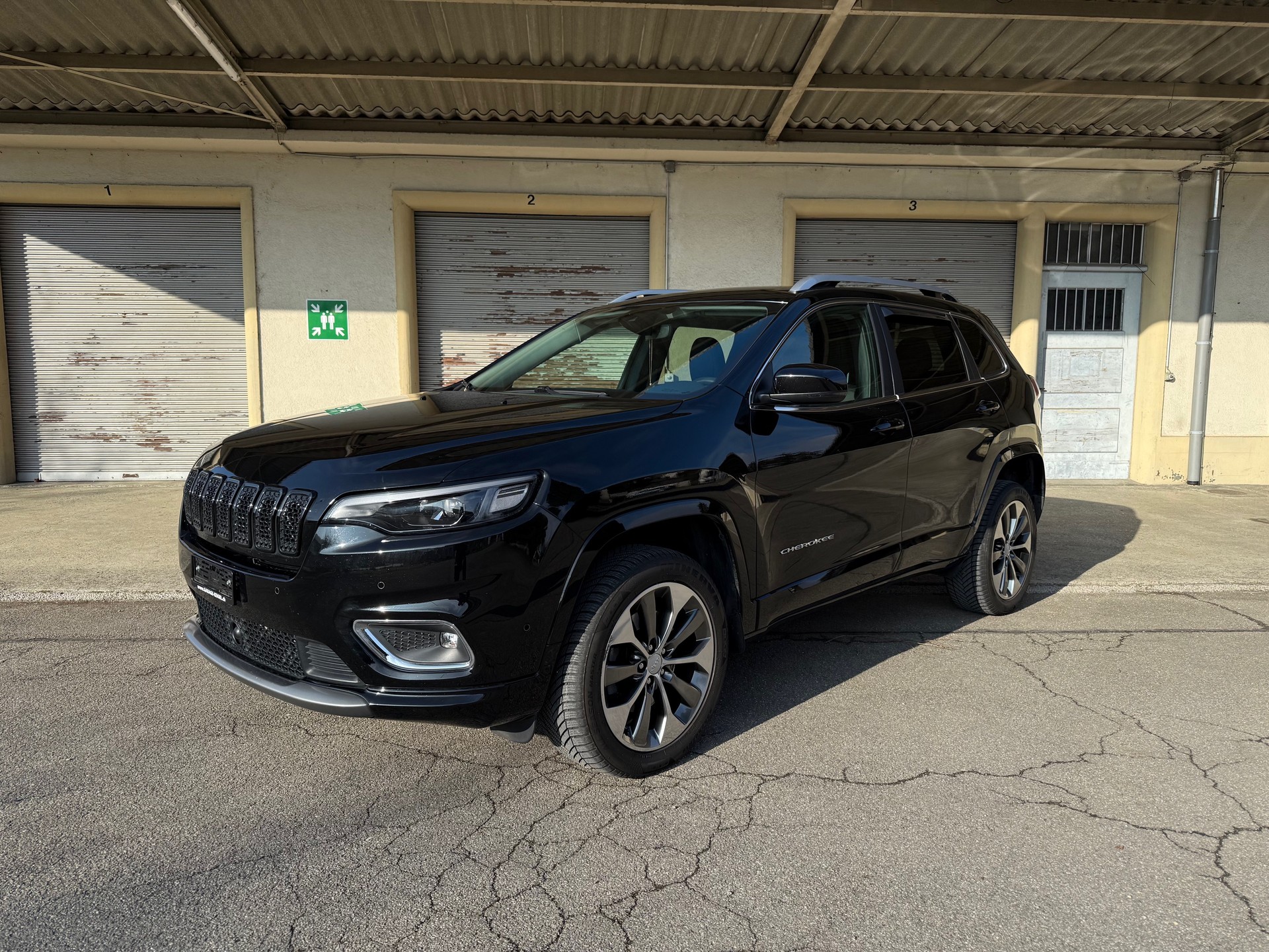 JEEP Cherokee 2.2MJ Overland AWD Drive I 9ATX