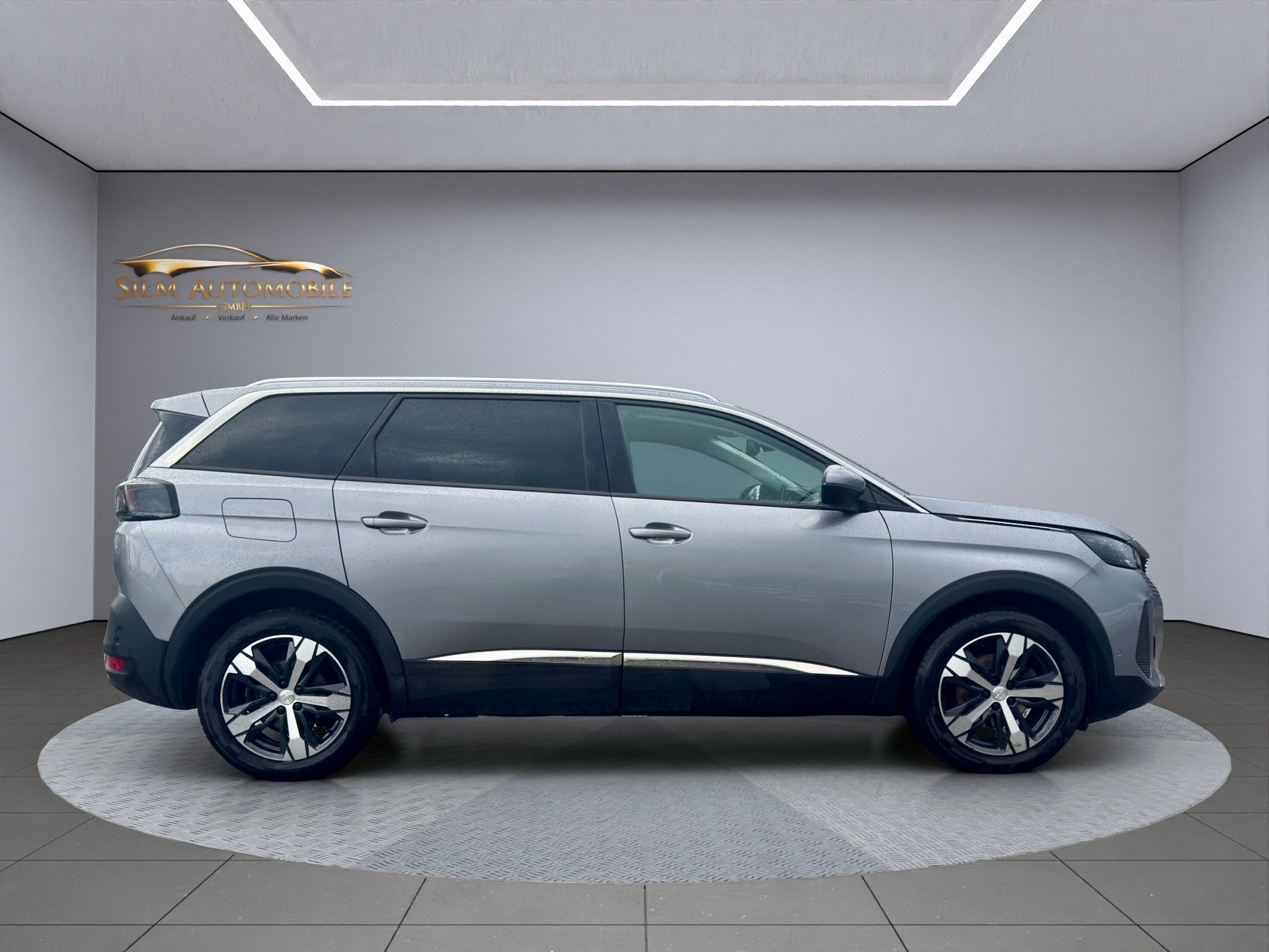 PEUGEOT 5008 1.5 BlueHDi Allure Pack, 7 Plätze, Model 2022-image-4
