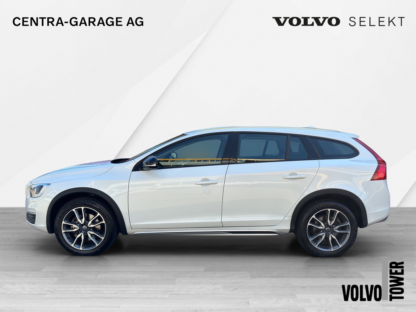 VOLVO V60 Cross Country T5 AWD Executive Geartronic-showroom-element-2
