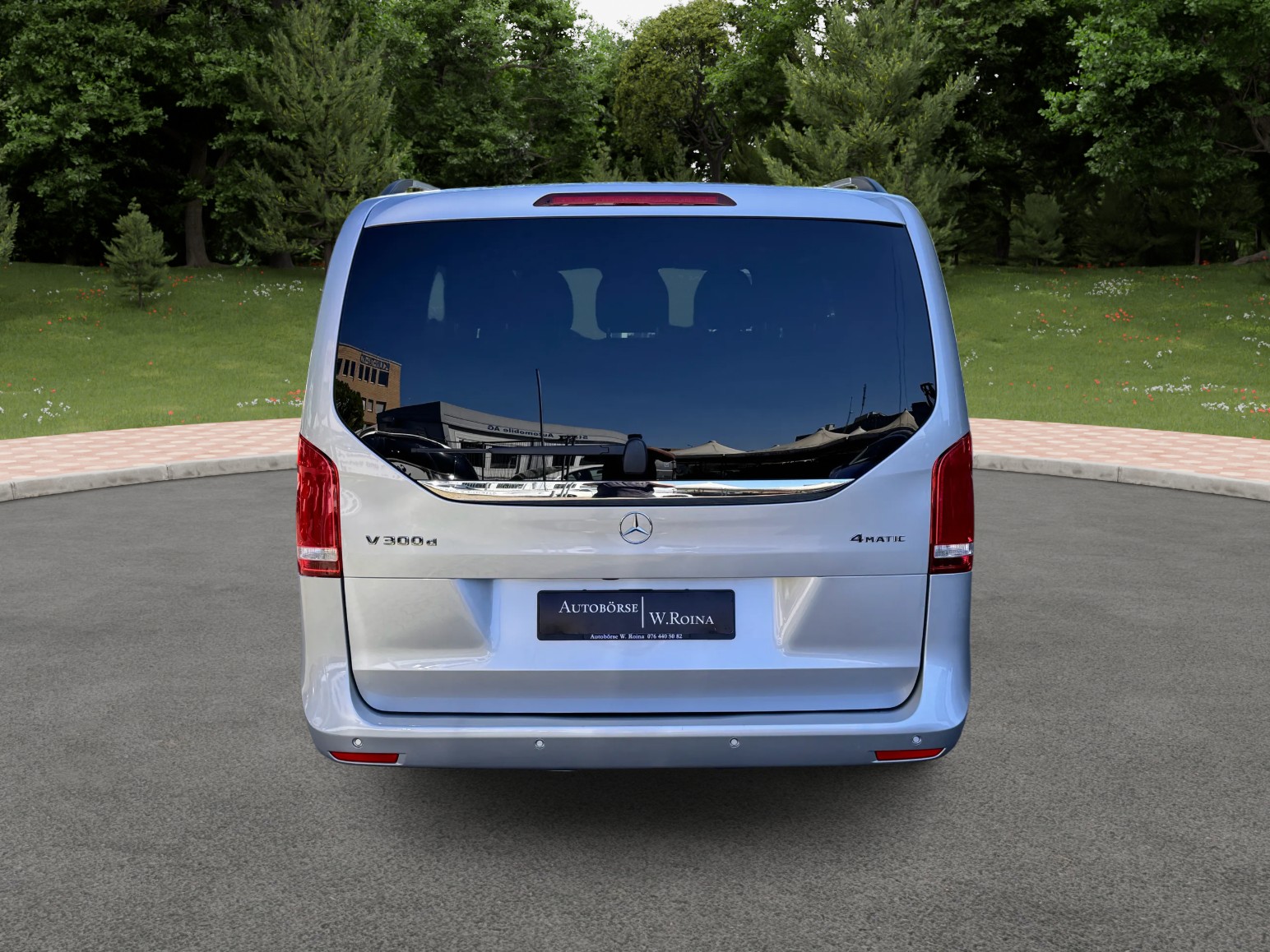 MERCEDES-BENZ V 300 d lang Avantgarde 4Matic 9G-Tronic-showroom-element-3