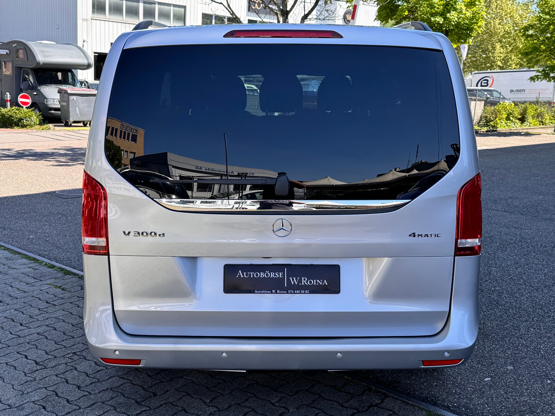 MERCEDES-BENZ V 300 d lang Avantgarde 4Matic 9G-Tronic-showroom-element-3