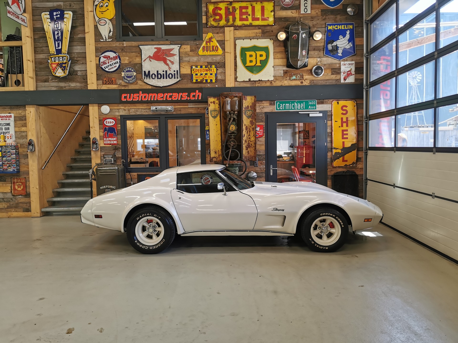CHEVROLET Corvette L48