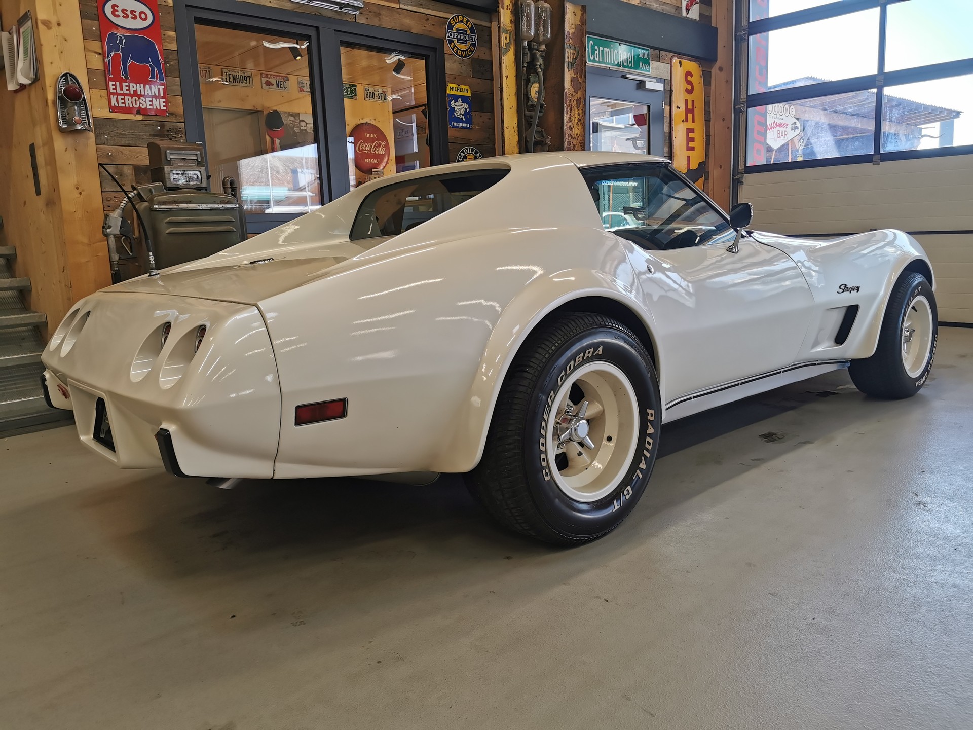 CHEVROLET Corvette L48-image-4