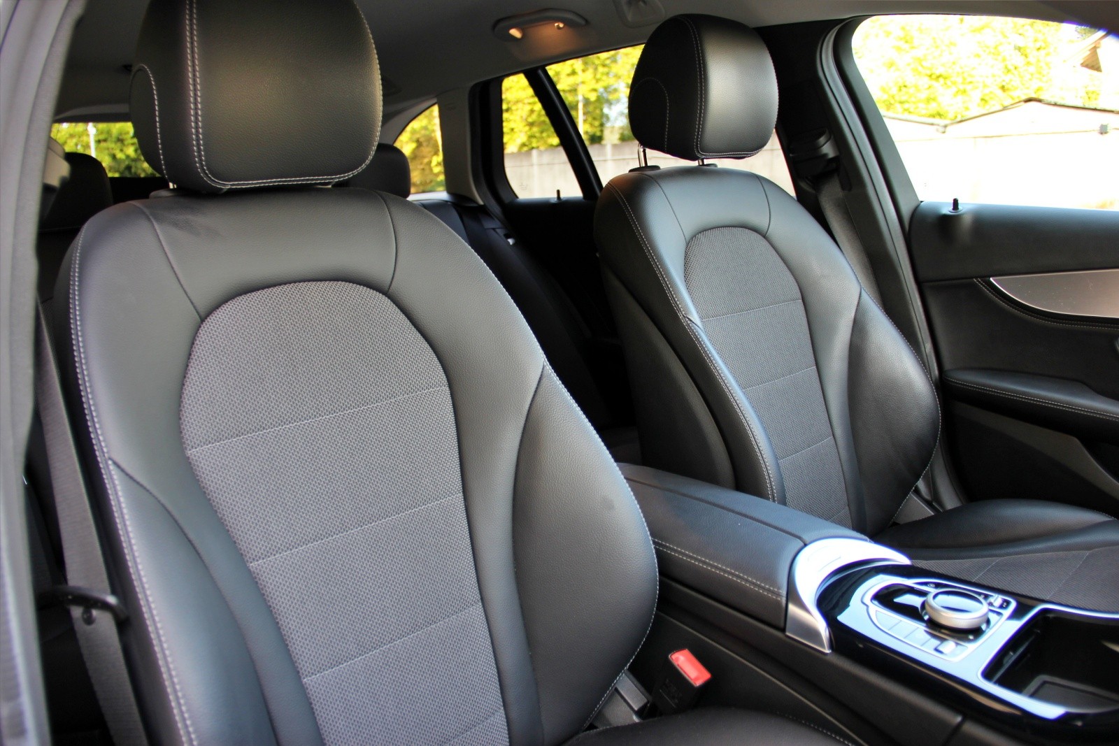 MERCEDES-BENZ C 250 BlueTEC Avantgarde 4Matic 7G-Tronic-image-13