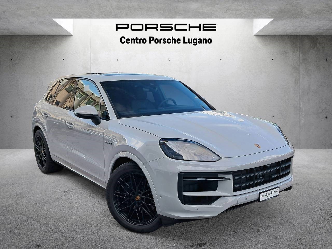 PORSCHE CAYENNE E-Hybrid