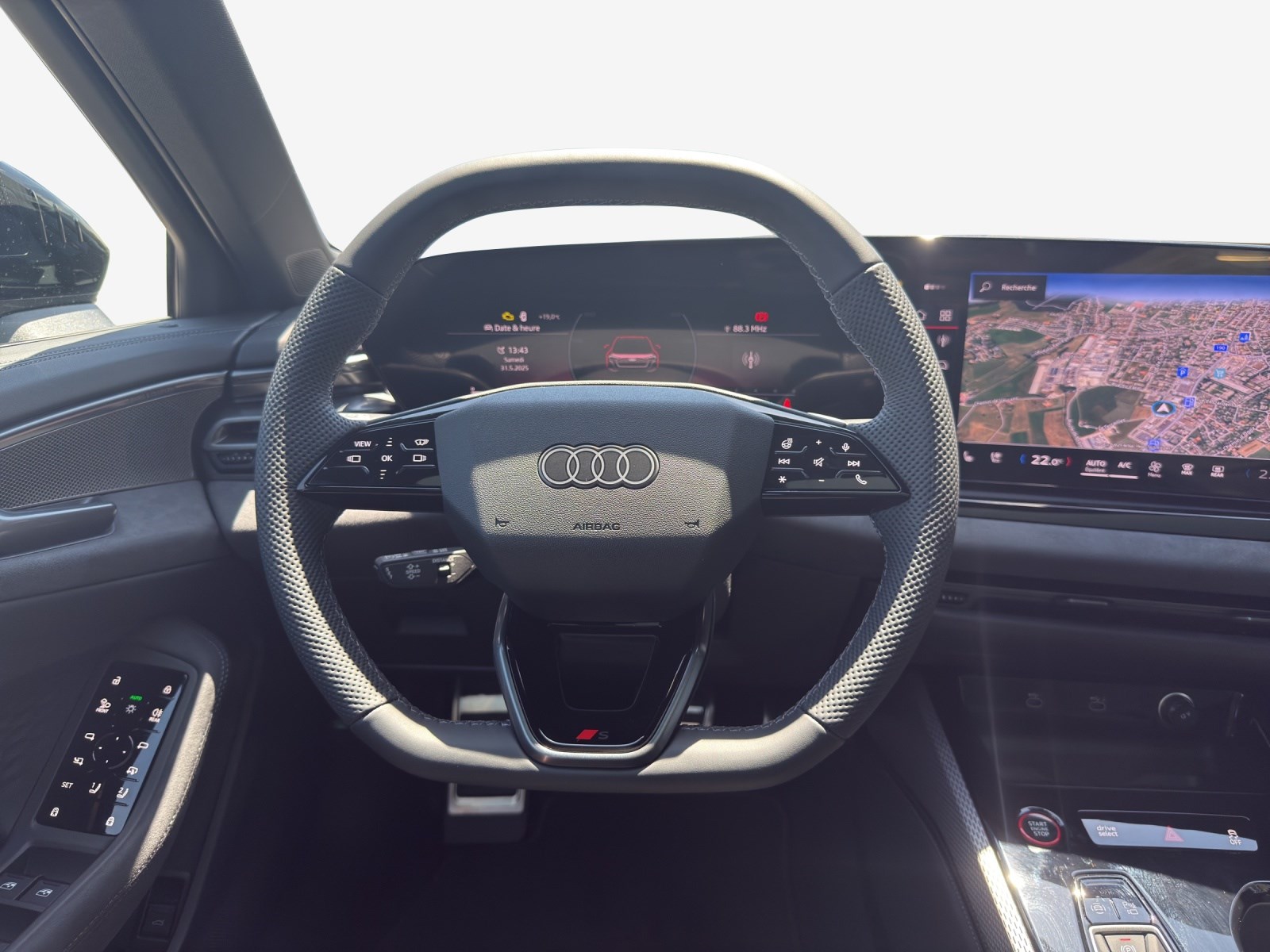AUDI S5 Avant TFSI quattro S tronic-image-10