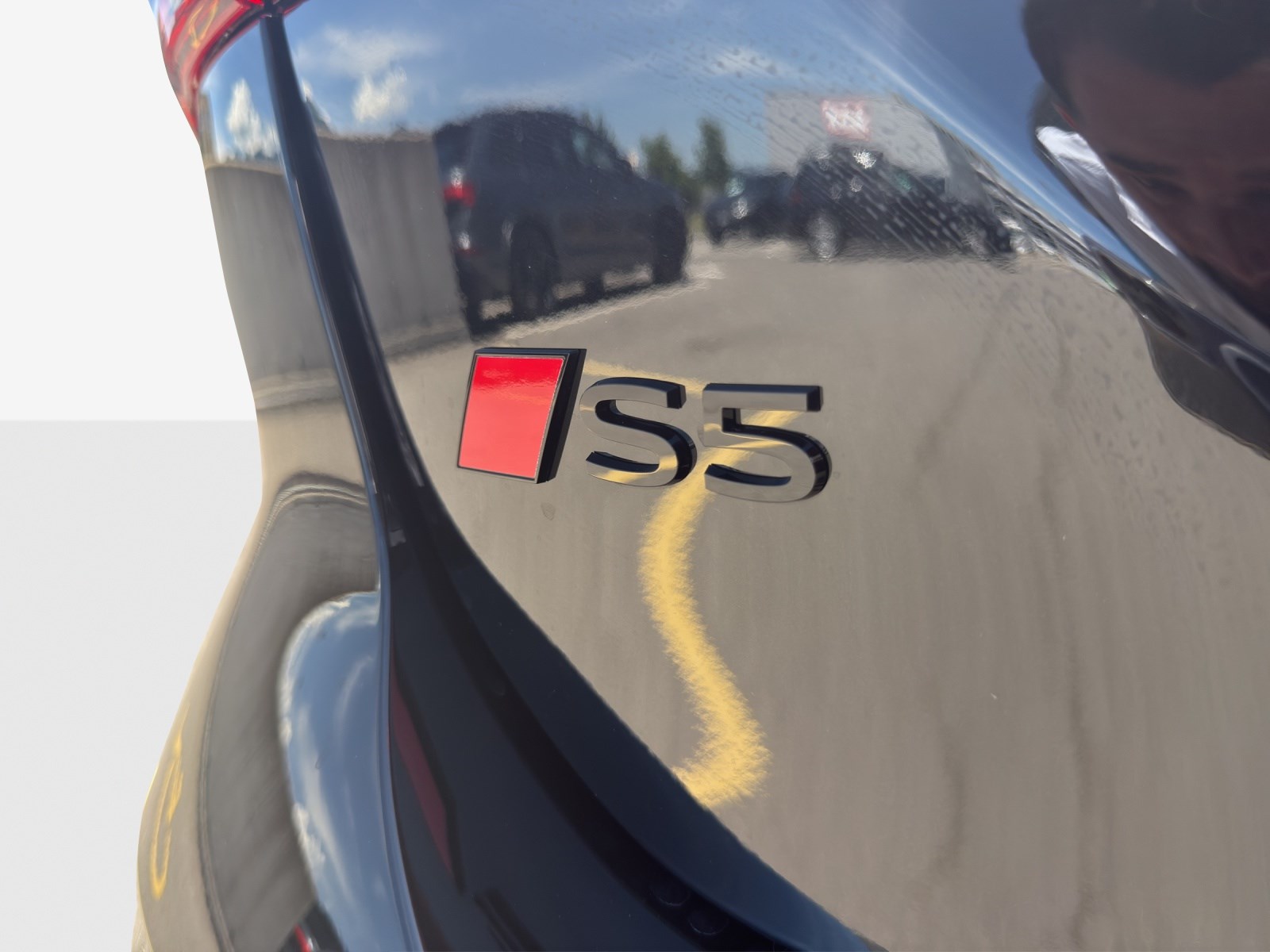 AUDI S5 Avant TFSI quattro S tronic-image-15