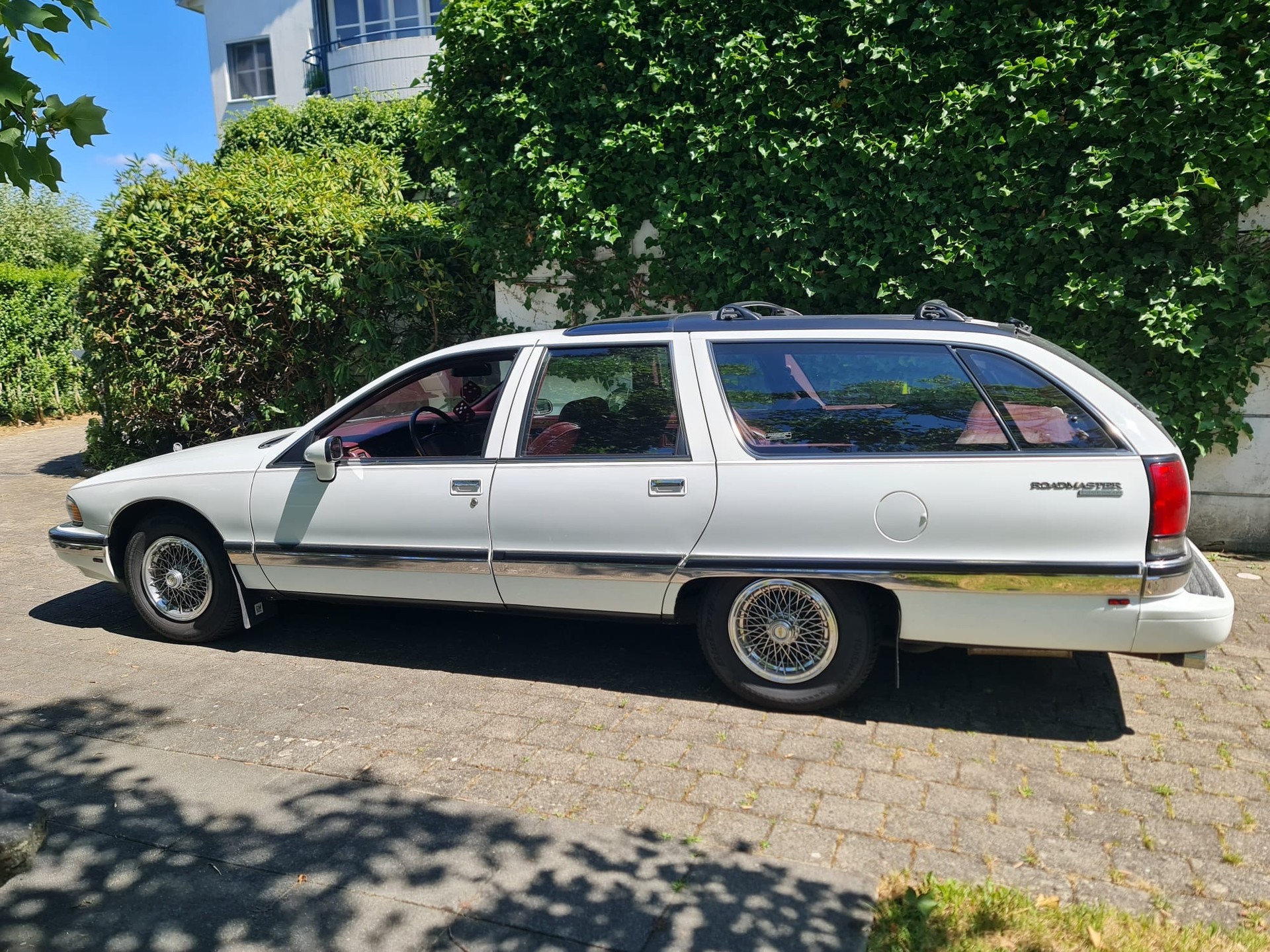 BUICK ROADMASTER