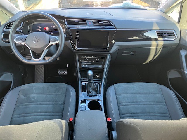 VW Touran 1.5 TSI Highline DSG *AHK 1.5t*-image-13