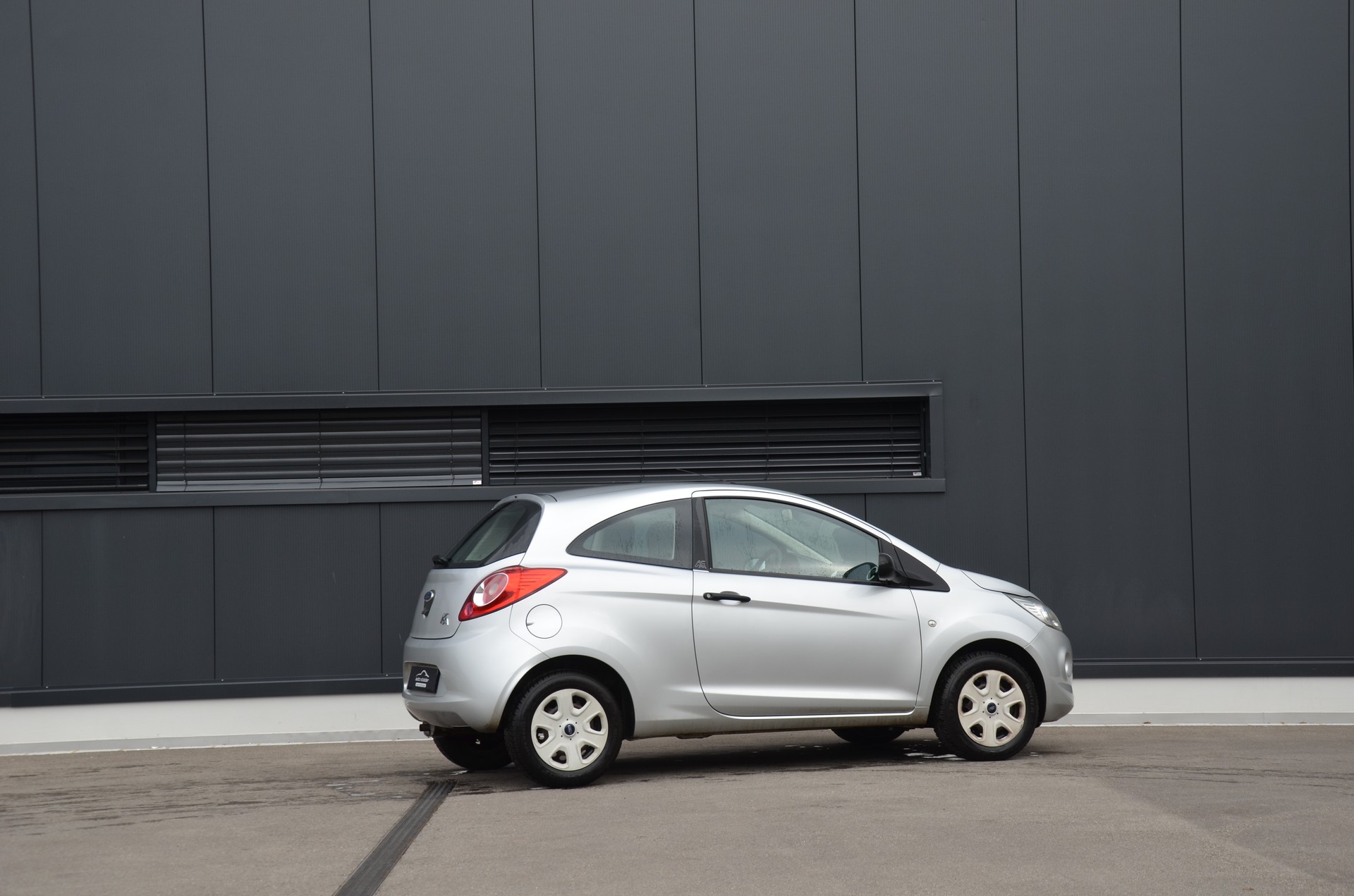 FORD KA 1.25 Trend-showroom-element-3