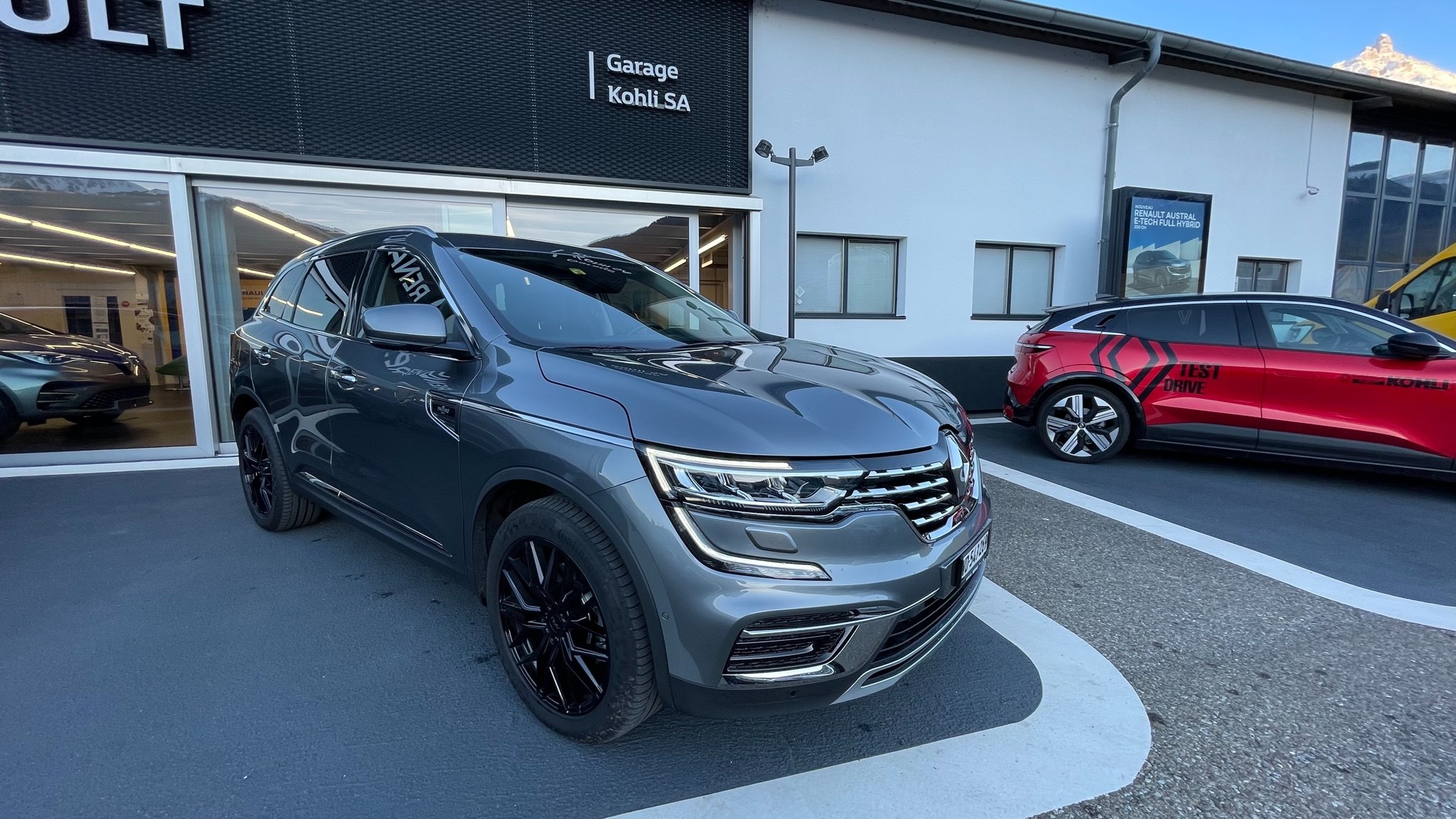 RENAULT Koleos 2.0 Blue (SUV / Gelndewagen)