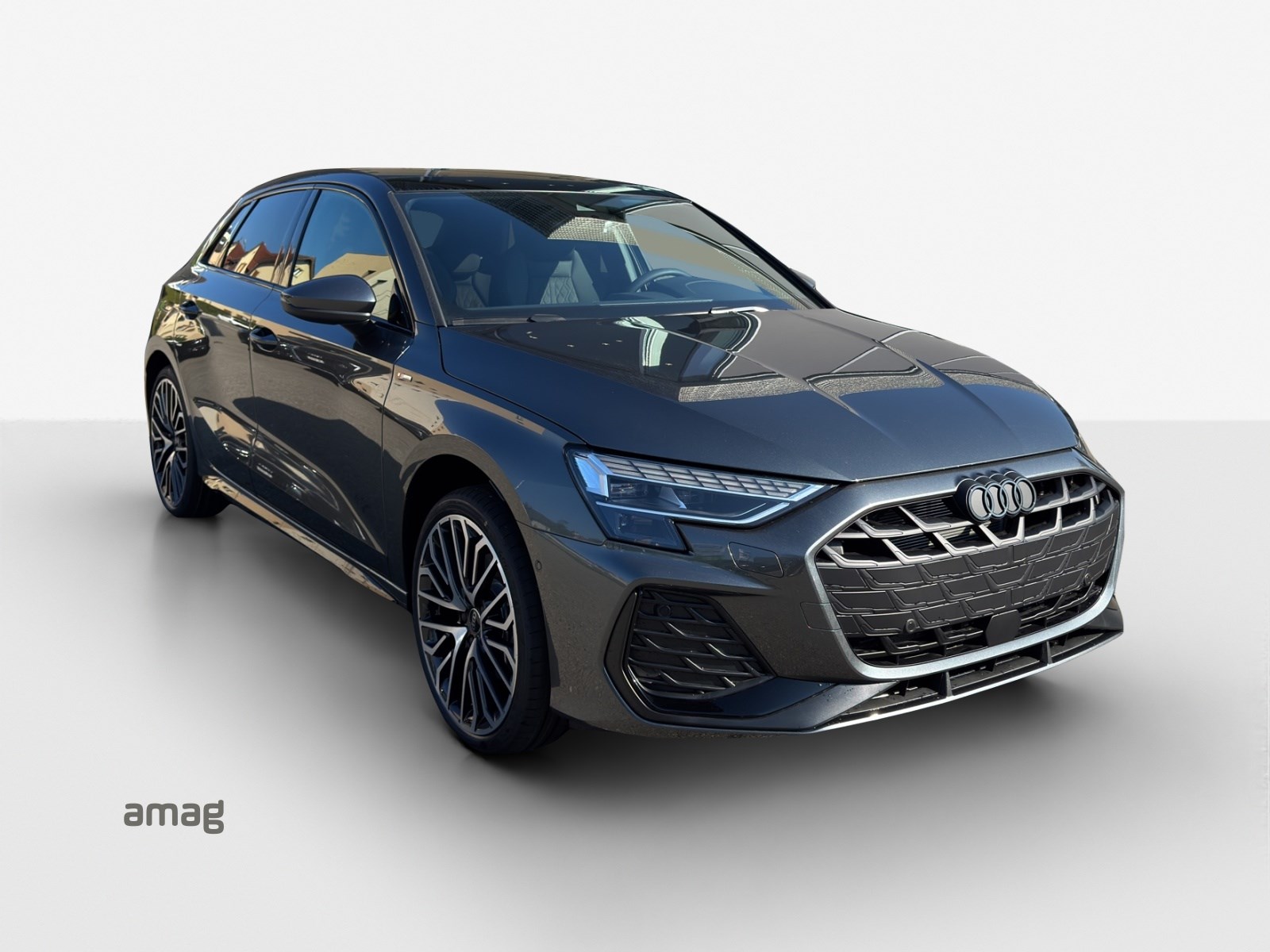 AUDI A3 Sportback 35 TFSI S line Attraction-image-5