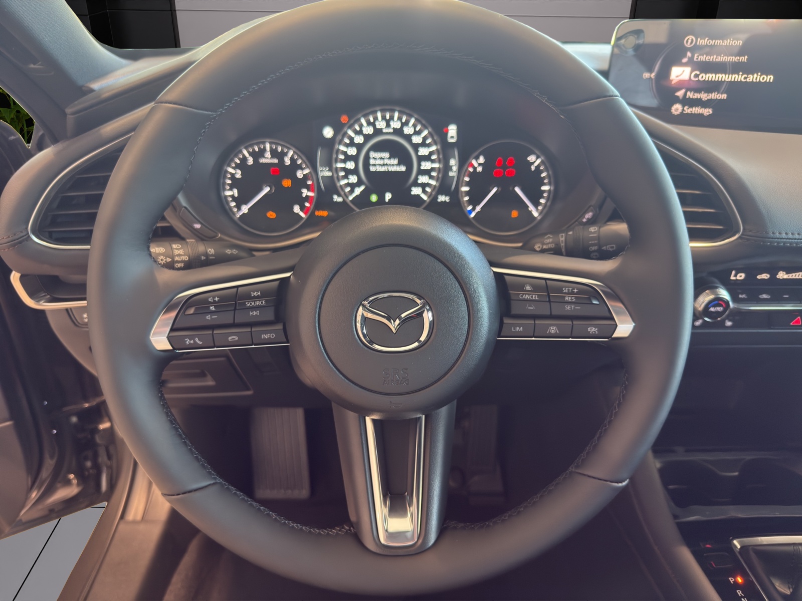 MAZDA 3 Hatchback SKYACTIV-G M Hybrid 140 Centre Line Automat-image-12