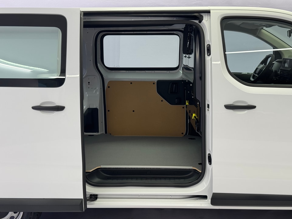 Proace Van L1 2.0 D 145 Active