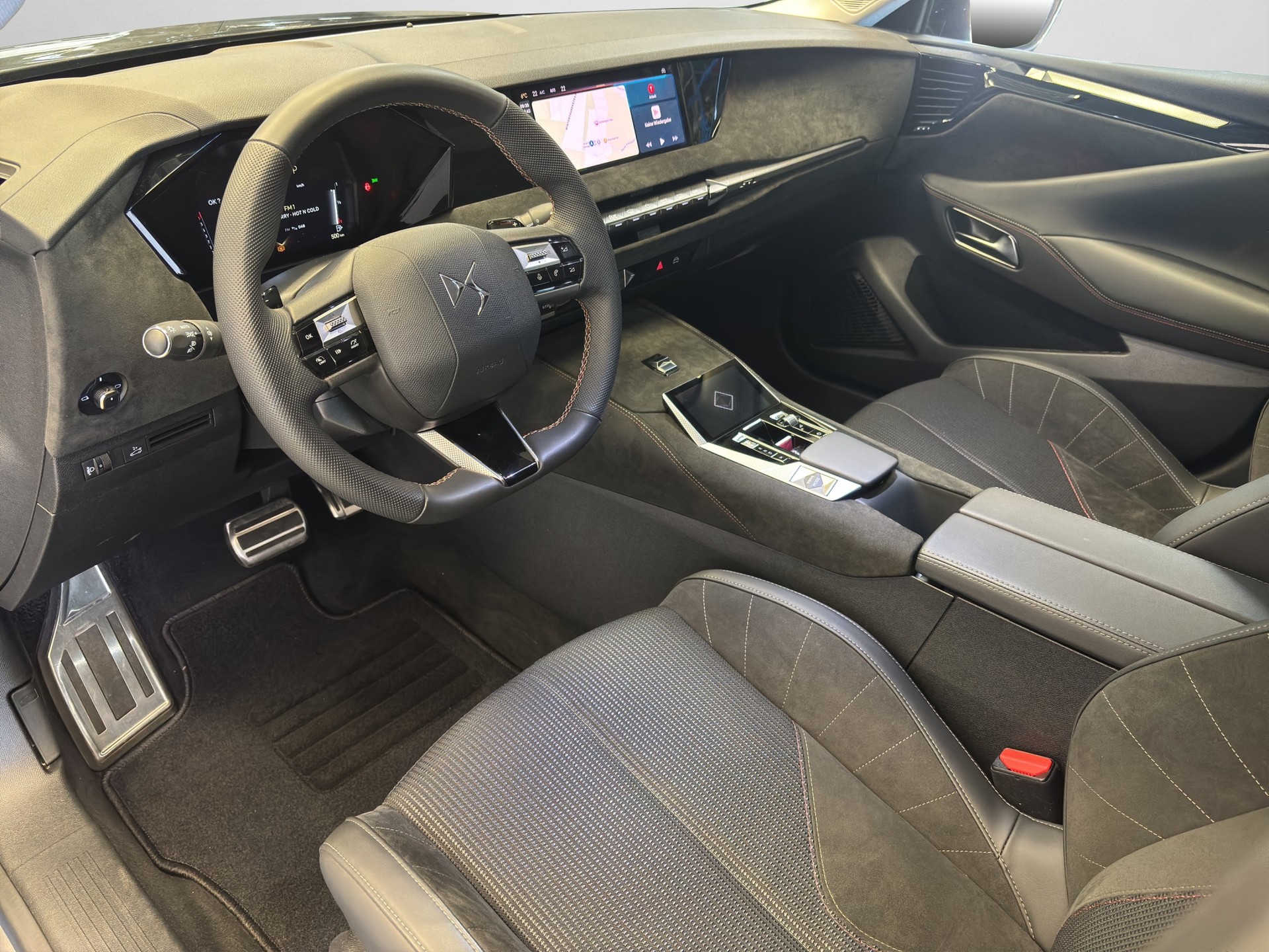 DS AUTOMOBILES DS 4 1.2 Pure Tech Ligne Noire EAT8-image-9