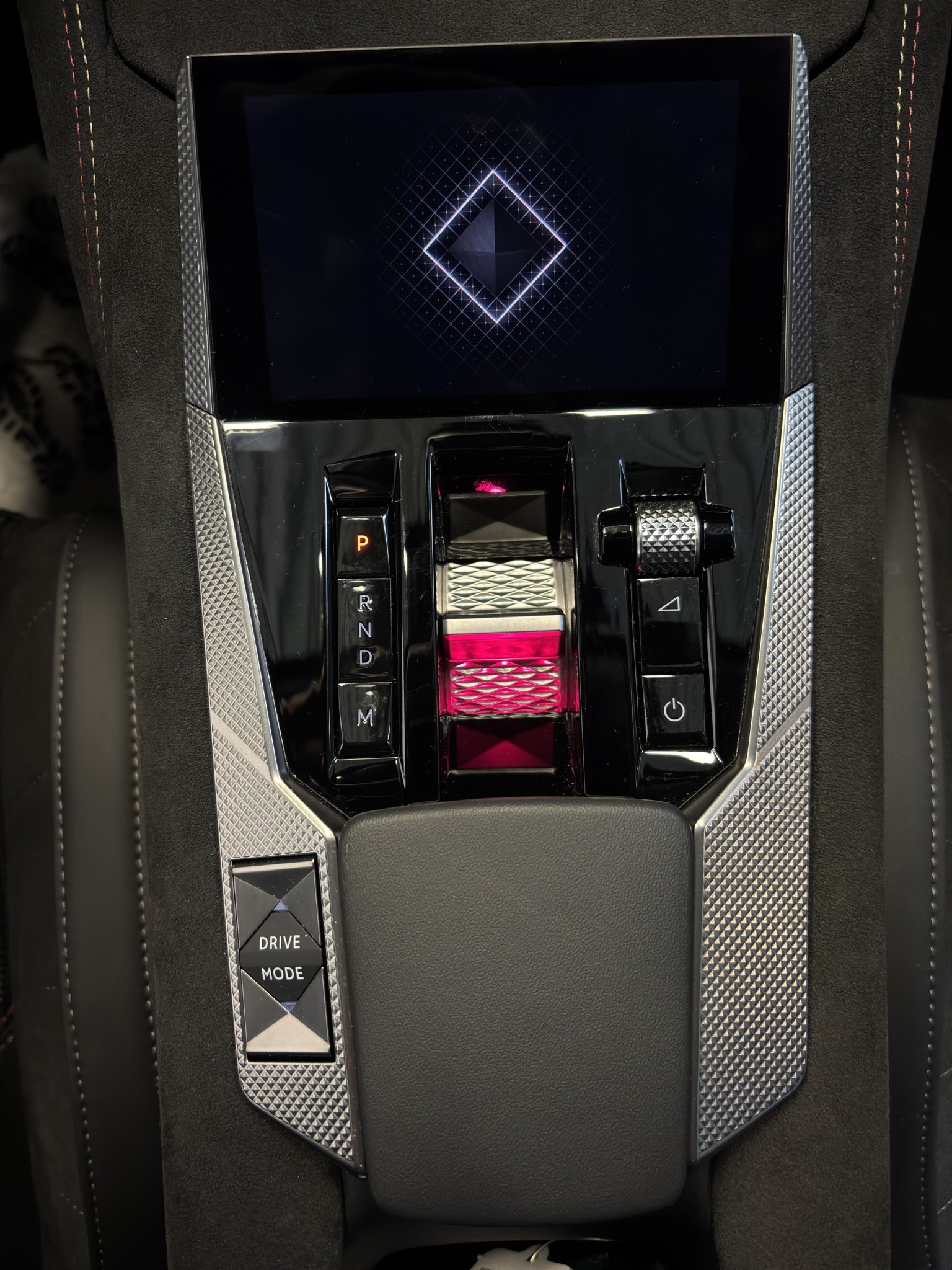 DS AUTOMOBILES DS 4 1.2 Pure Tech Ligne Noire EAT8-image-8