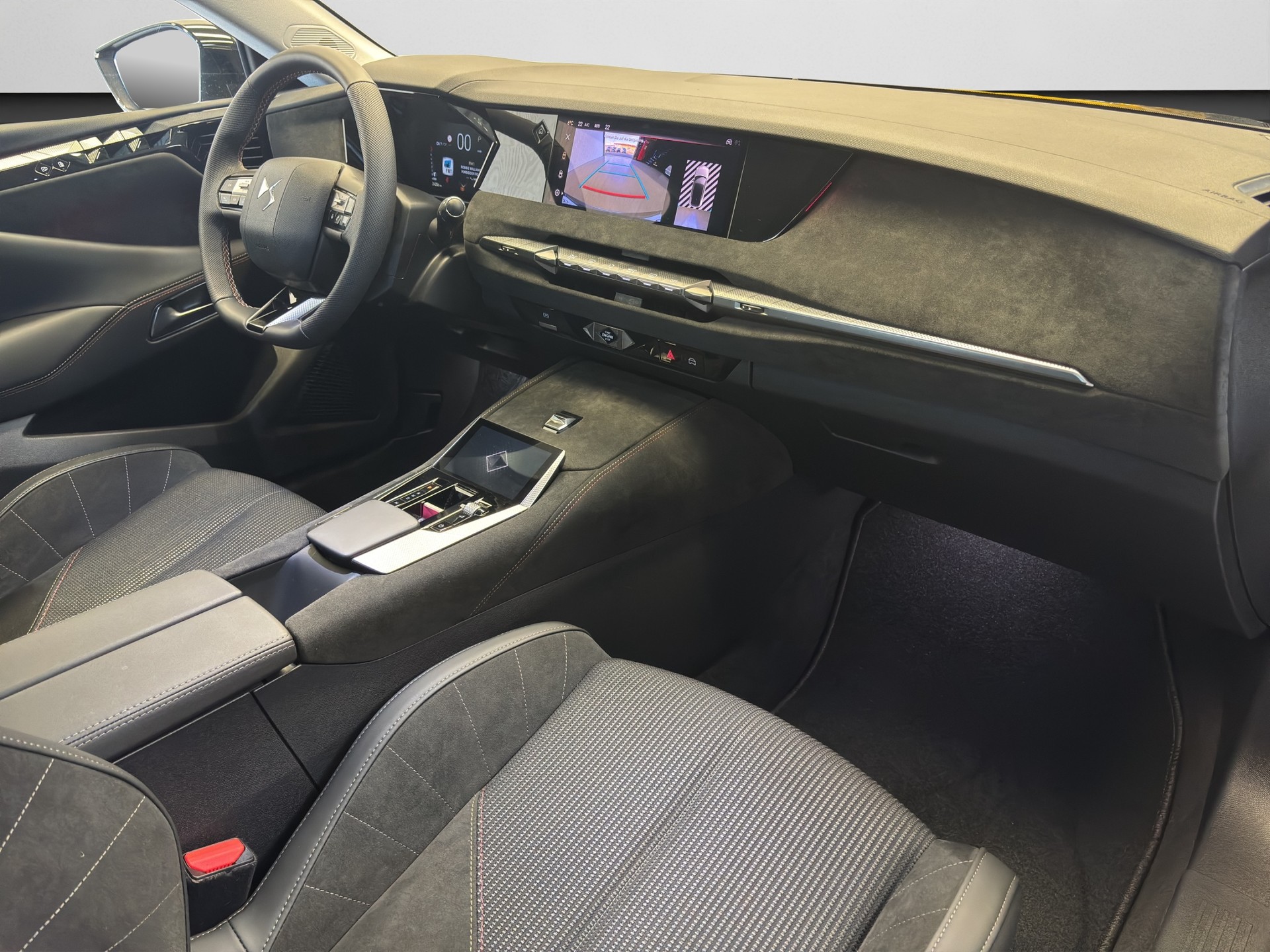 DS AUTOMOBILES DS 4 1.2 Pure Tech Ligne Noire EAT8-image-10