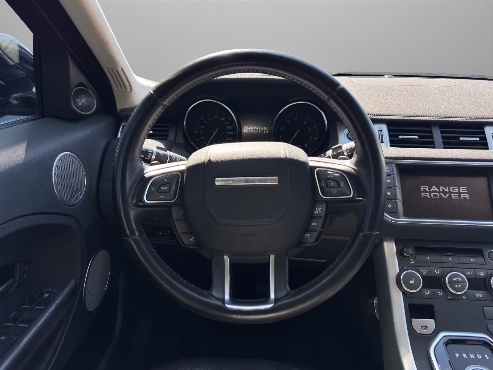 LAND ROVER Range Rover Evoque 2.0 Si4 Prestige AT6-image-9