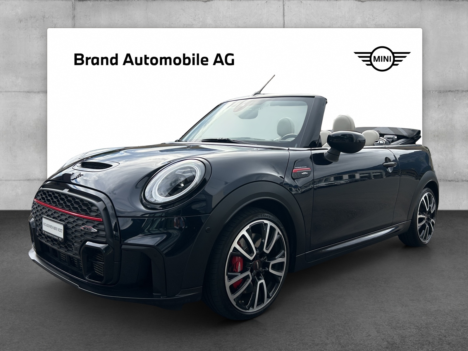 MINI Cabrio F57 2.0i John Cooper (Cabriolet) Mini MINI Cabrio F57 2.0i John Cooper (Cabriolet)