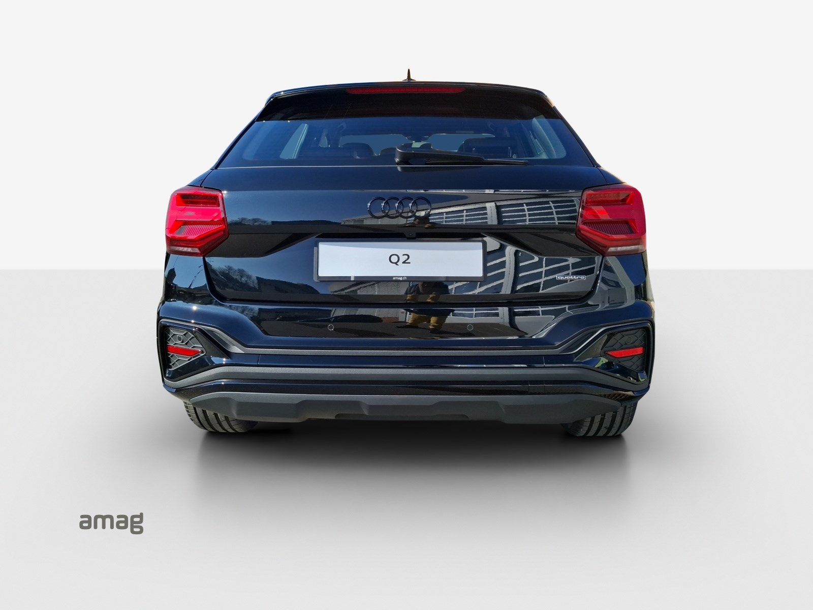 AUDI Q2 40 TFSI S line Attraction quattro S-tronic-showroom-element-3