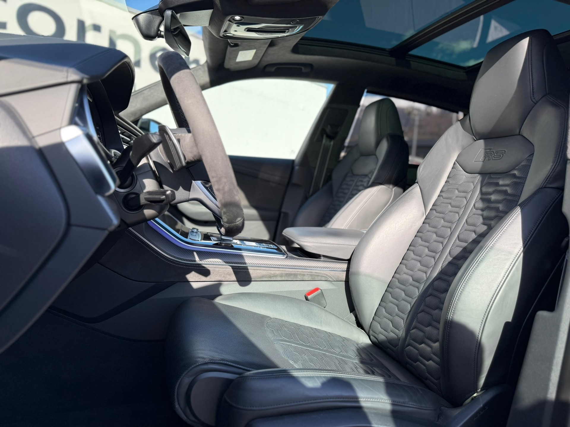 AUDI RSQ8 quattro tiptronic-image-7