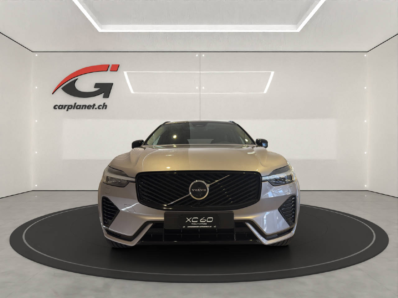 VOLVO XC60 2.0 T6 TE Ultra Dark eAWD-showroom-element-3