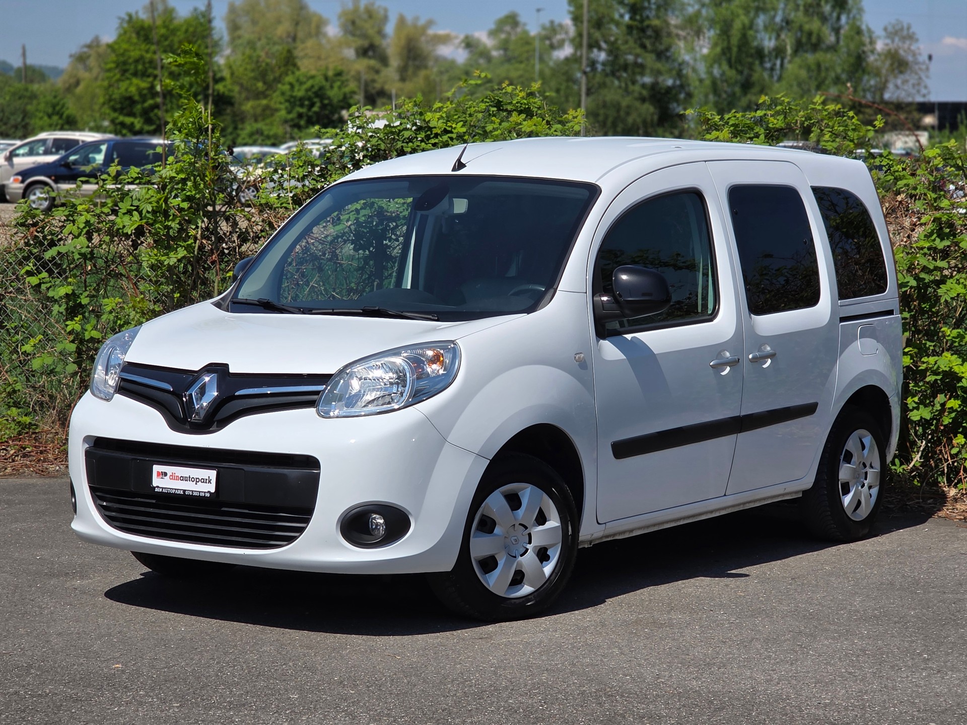 RENAULT Kangoo 1.5 dCi Zen+ *CH-Fahrzeug*Ab MFK*