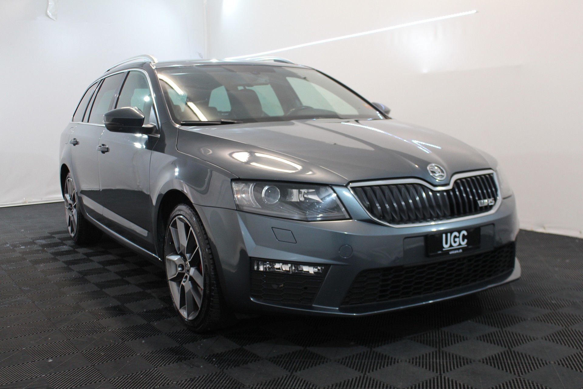 SKODA Octavia Combi 2.0 TDI RS DSG