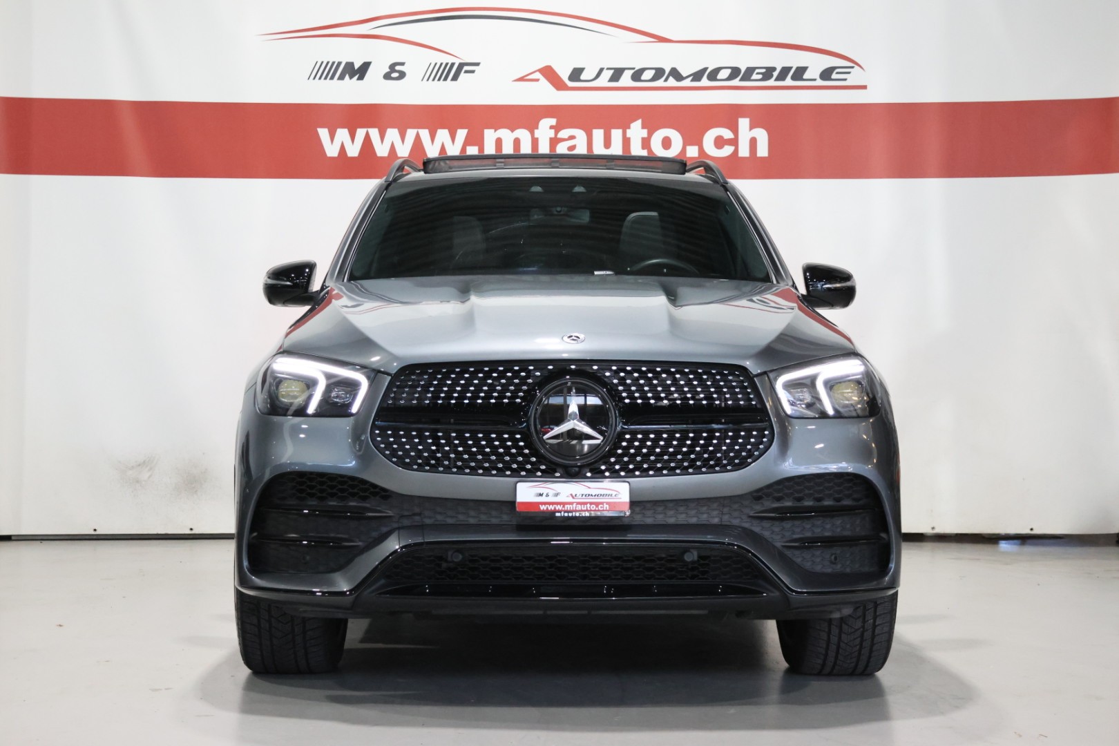 MERCEDES-BENZ GLE 400 d AMG Line 4matic-showroom-element-2