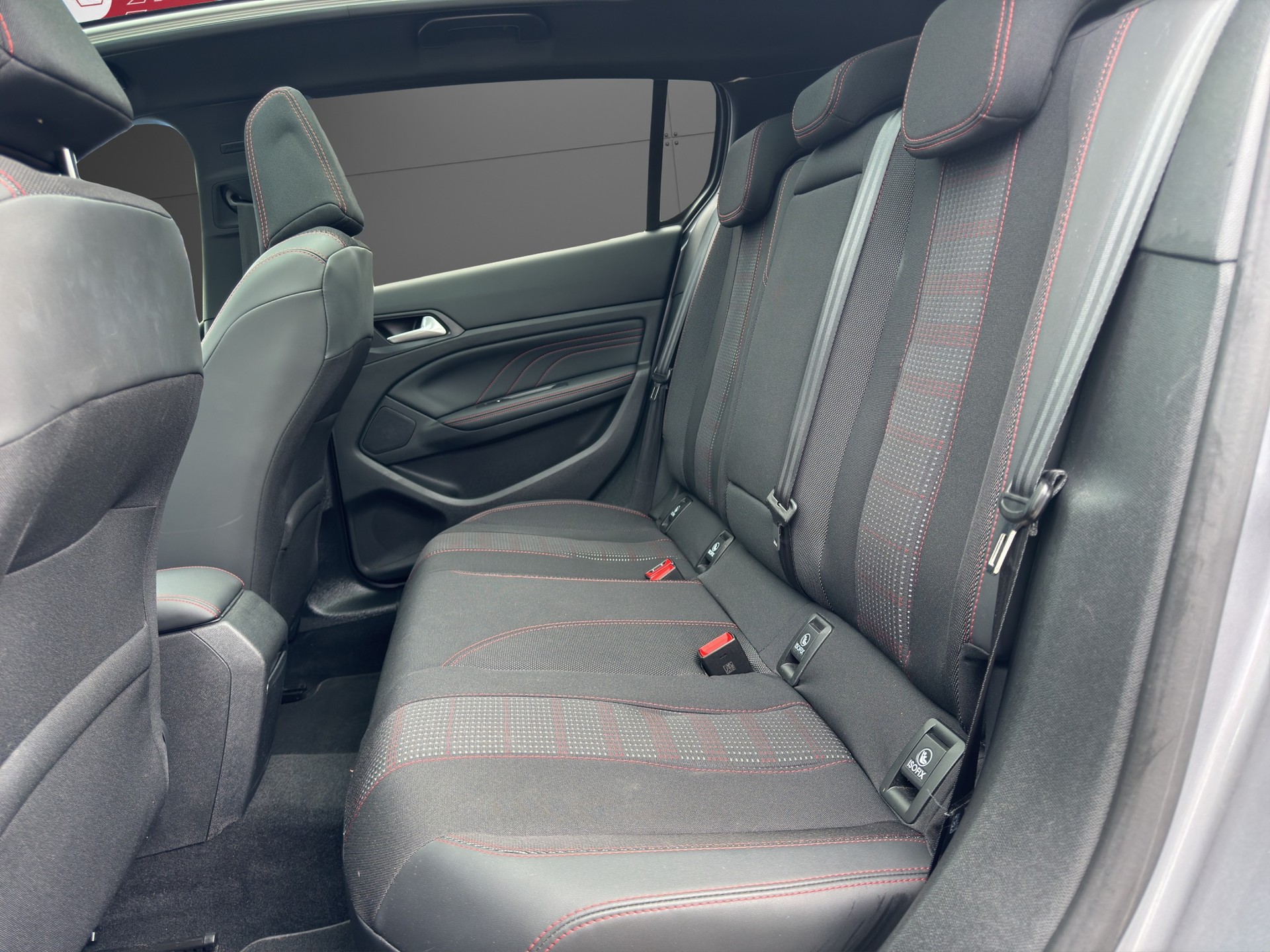 PEUGEOT 308 1.2 GT Line-image-6