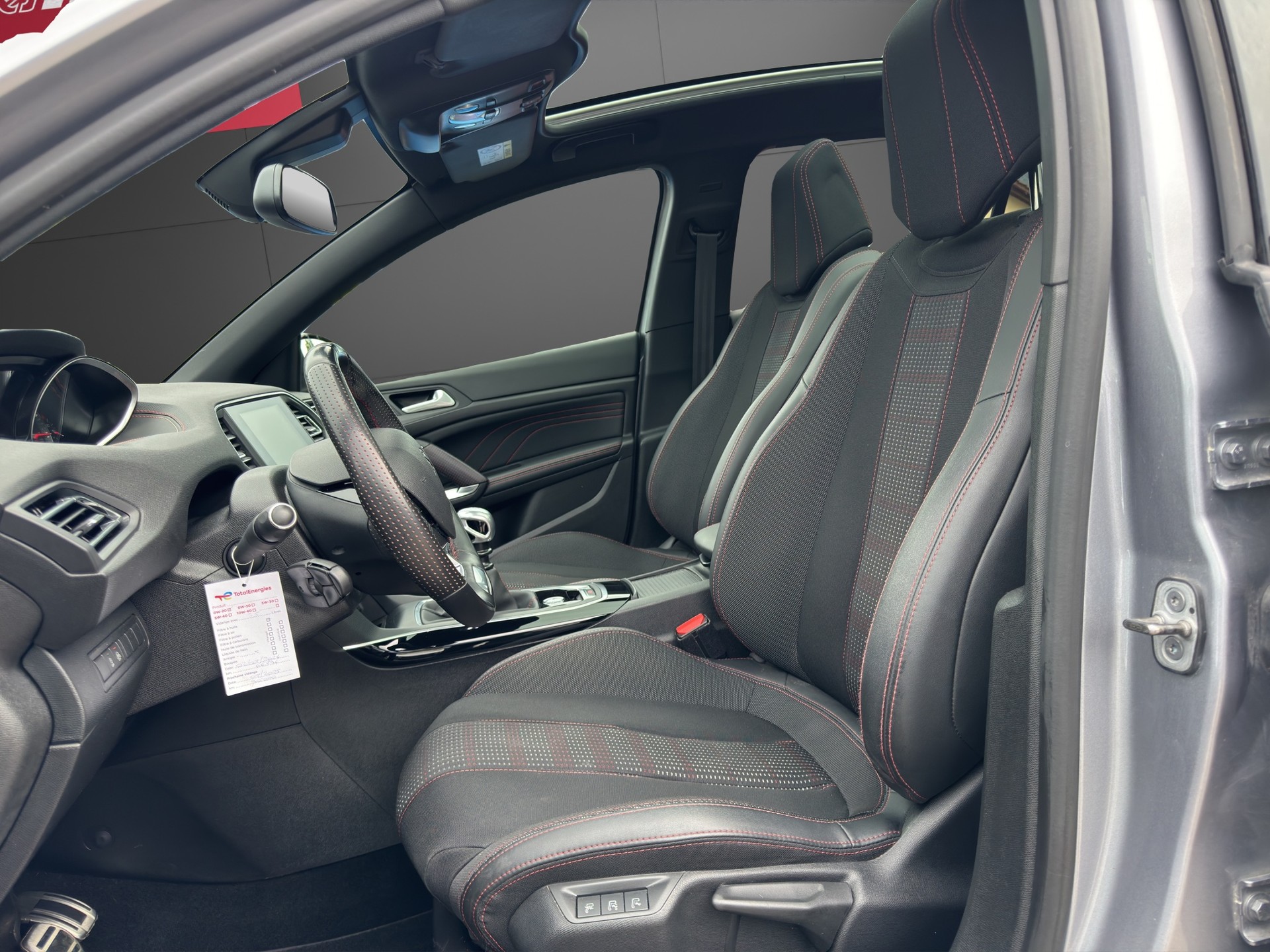 PEUGEOT 308 1.2 GT Line-image-5