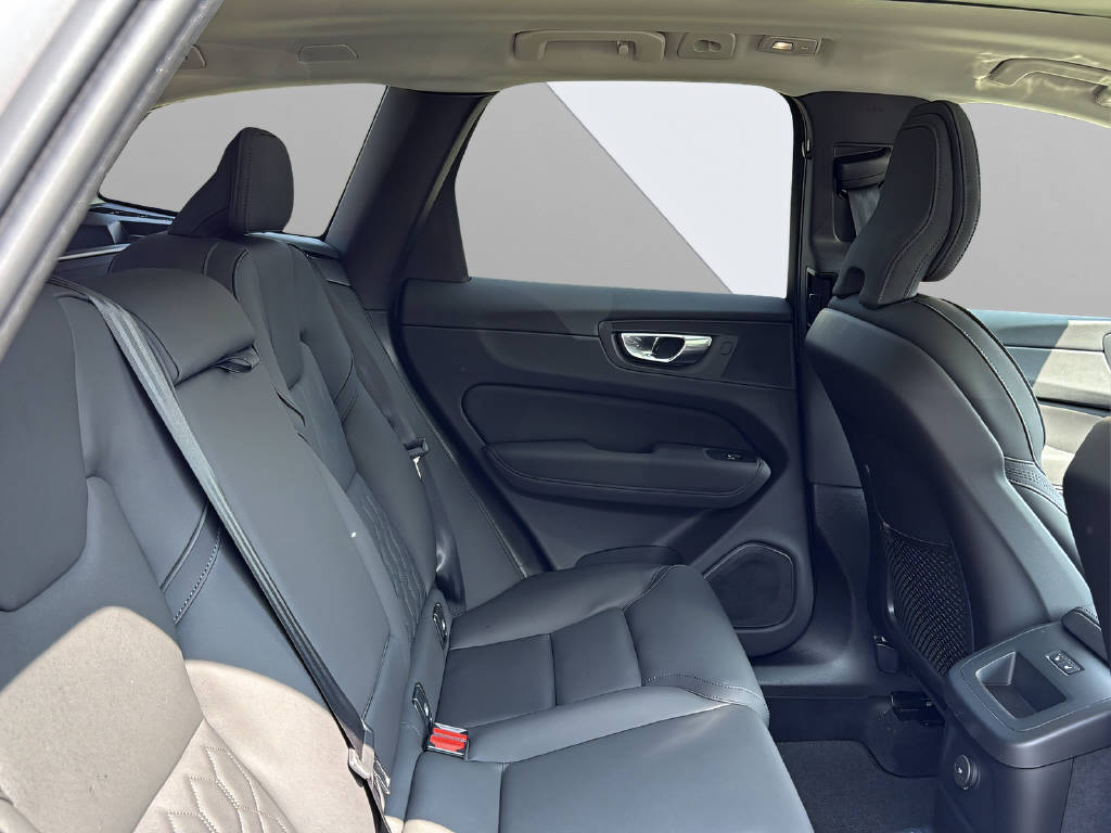 Image VOLVO XC60 XC60 2.0 T6 TE Ultra Dark eAWD