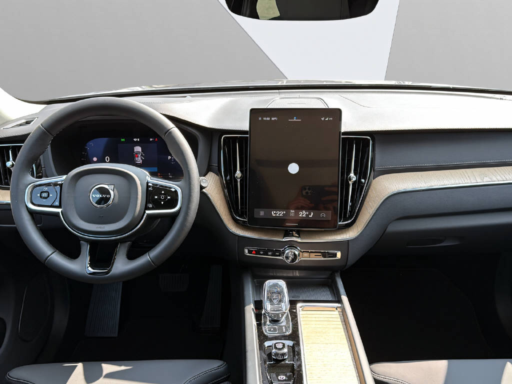 Image VOLVO XC60 XC60 2.0 T6 TE Ultra Dark eAWD