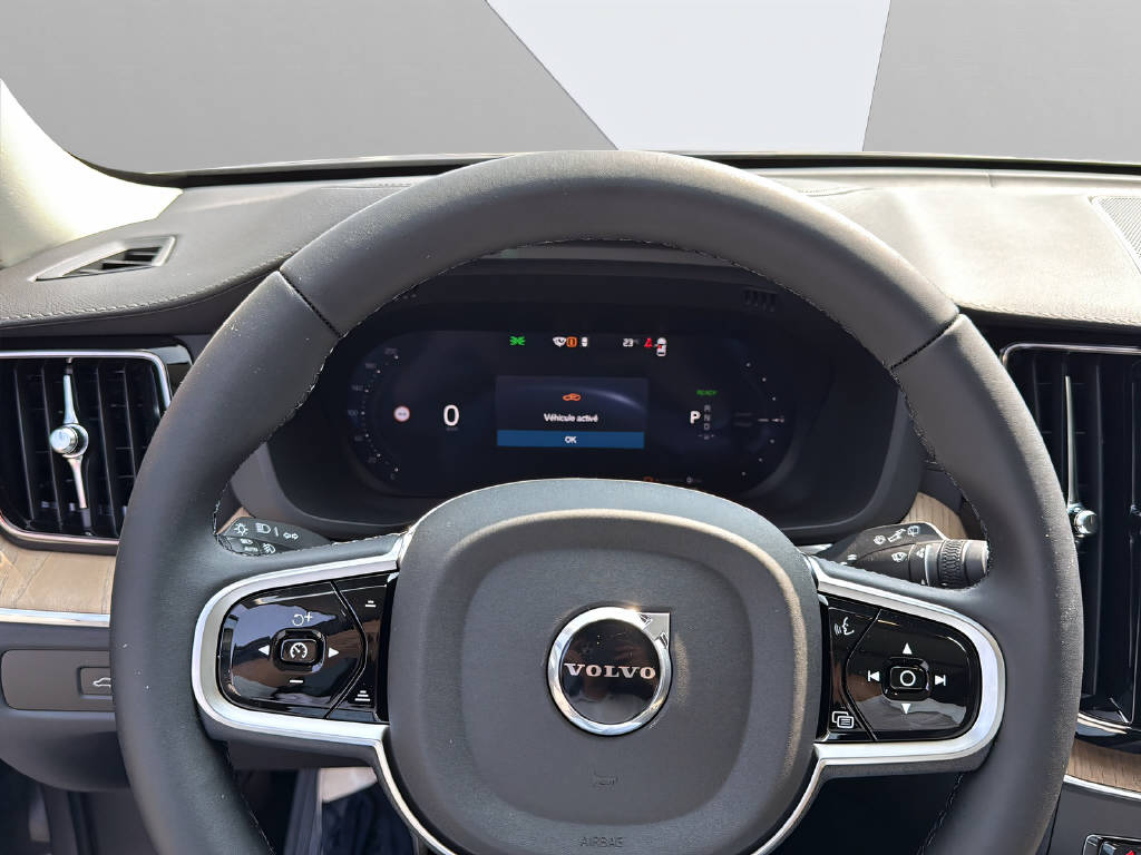 Image VOLVO XC60 XC60 2.0 T6 TE Ultra Dark eAWD