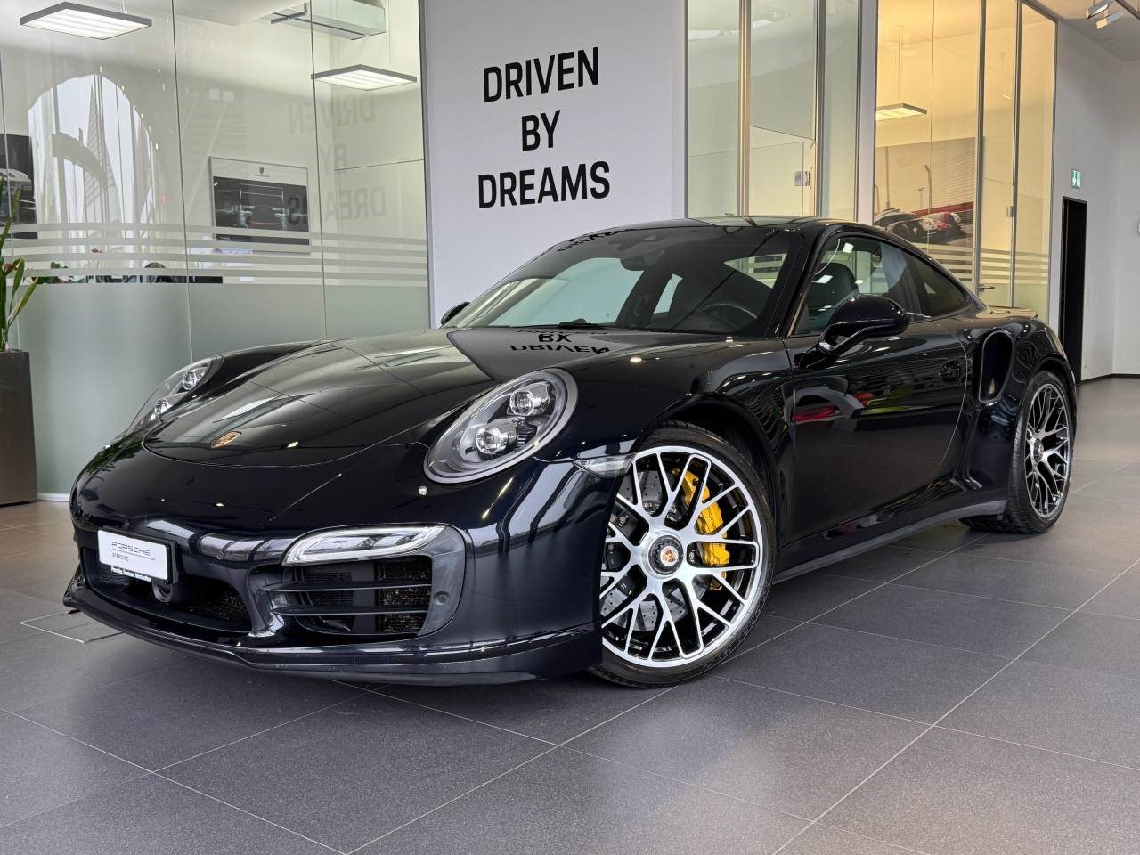 PORSCHE 911 Turbo S