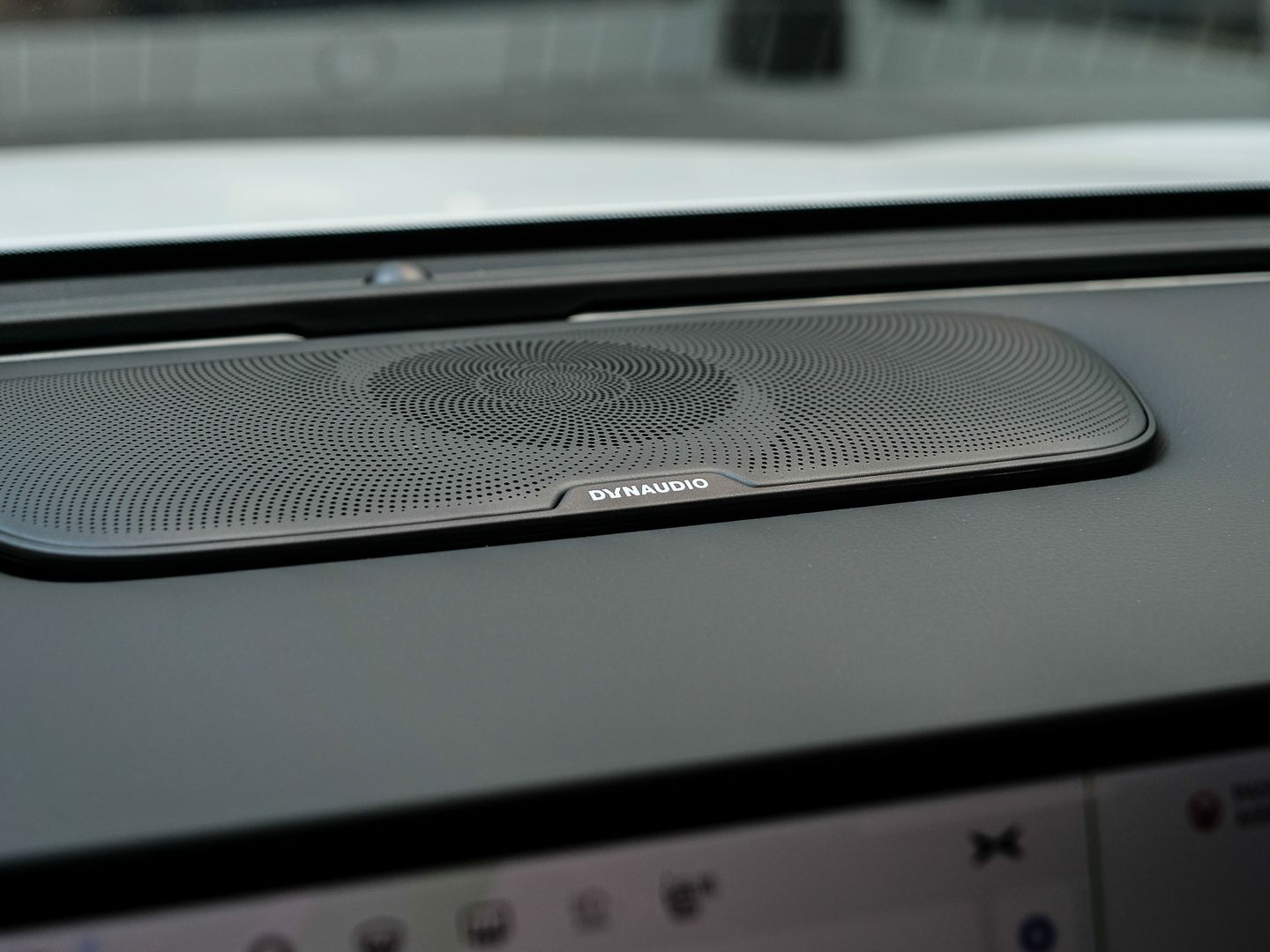 XPENG G9 Performance "Premium" + AHK-image-29