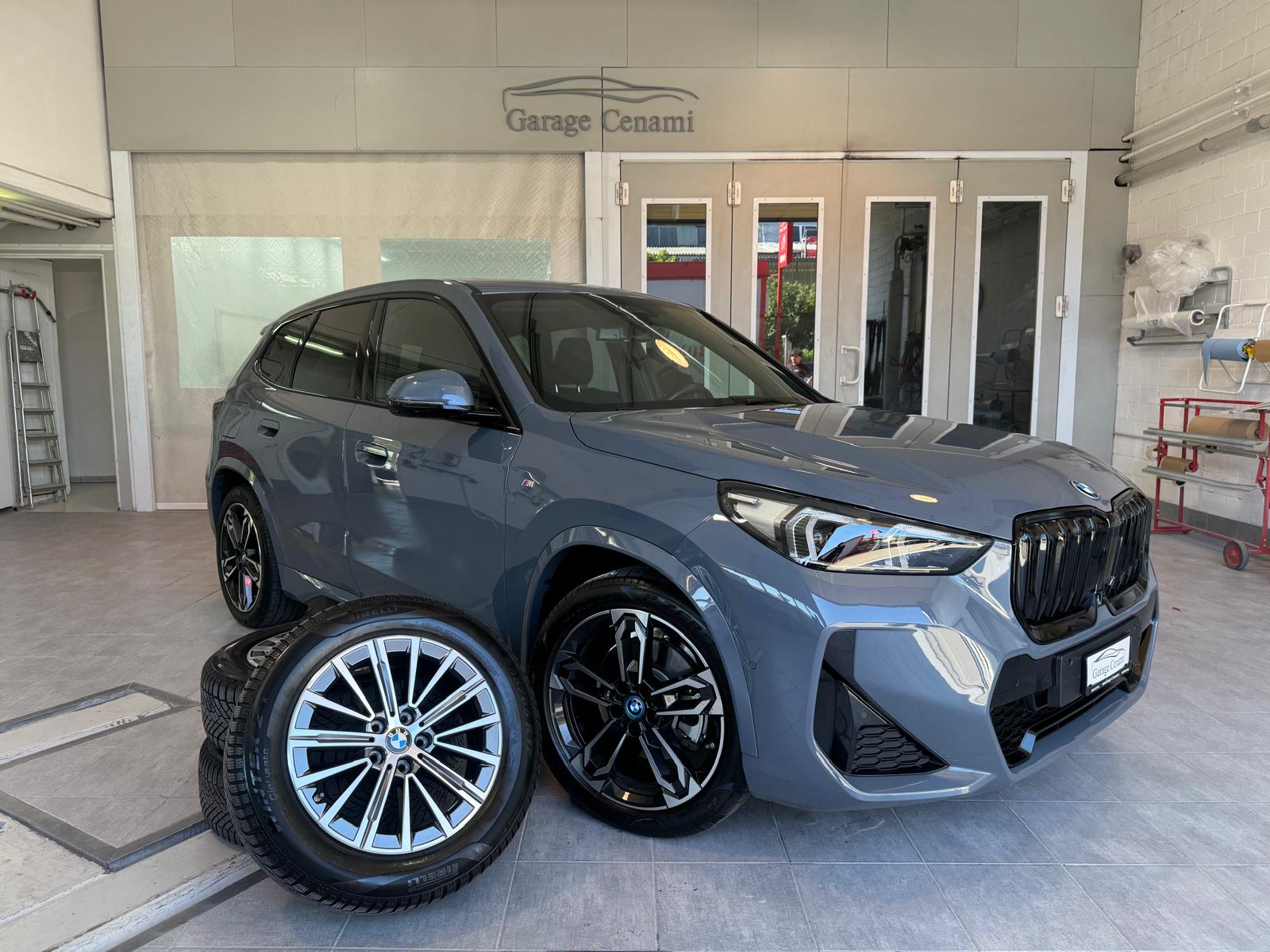 BMW iX1 xDrive 30 M Sport