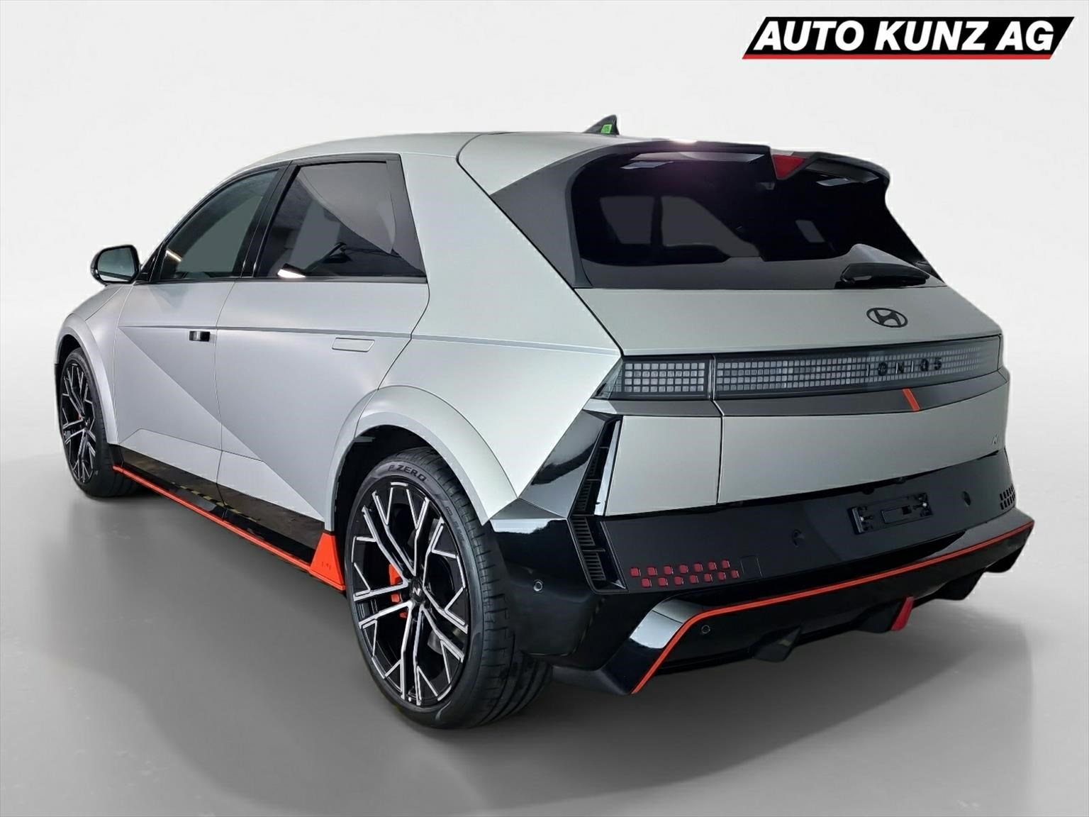 HYUNDAI IONIQ 5 N 84kWh 4WD-showroom-element-1
