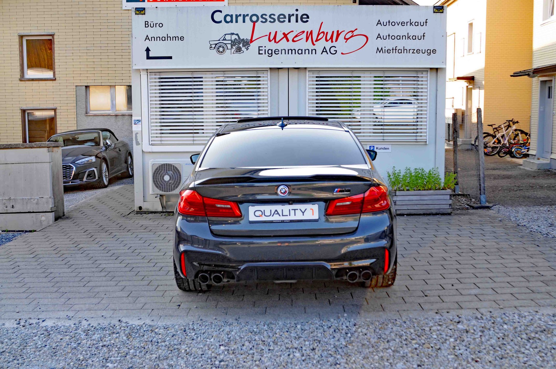 BMW M5 xDrive Competition Drivelogic-showroom-element-3