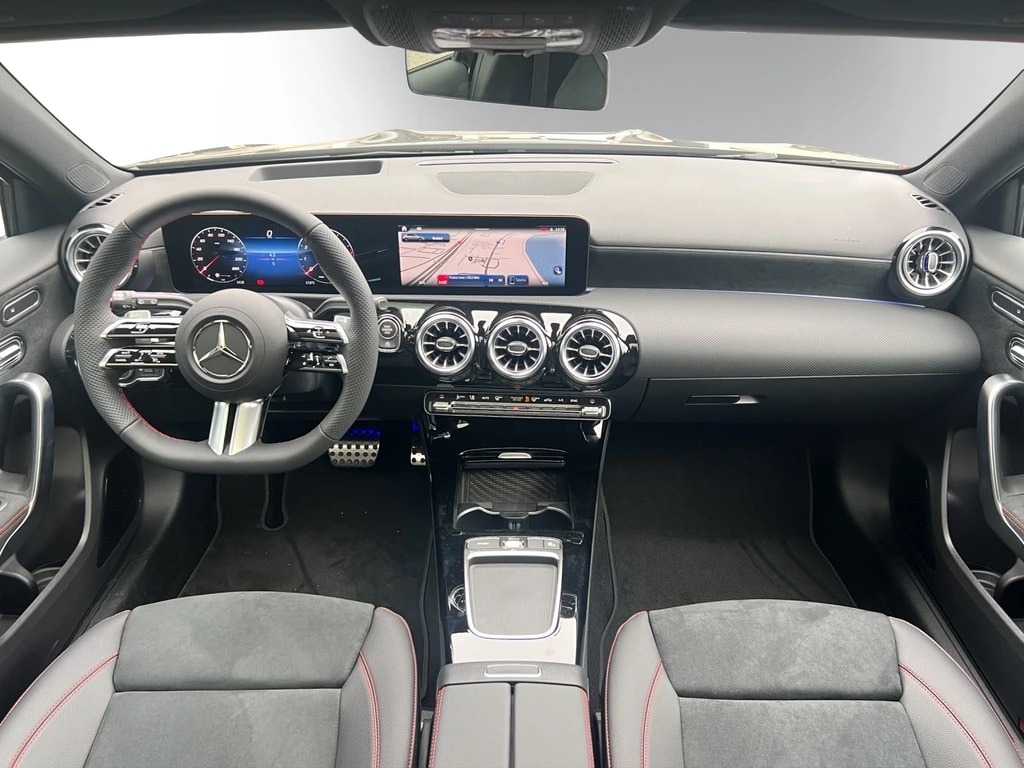 Image MERCEDES-BENZ A-250 A 250 4Matic 8G-DCT