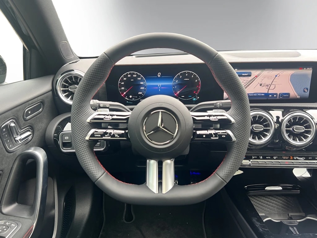 Image MERCEDES-BENZ A-250 A 250 4Matic 8G-DCT