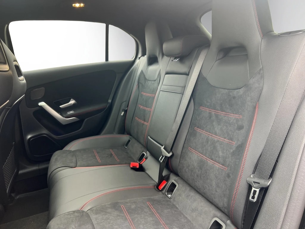 Image MERCEDES-BENZ A-250 A 250 4Matic 8G-DCT