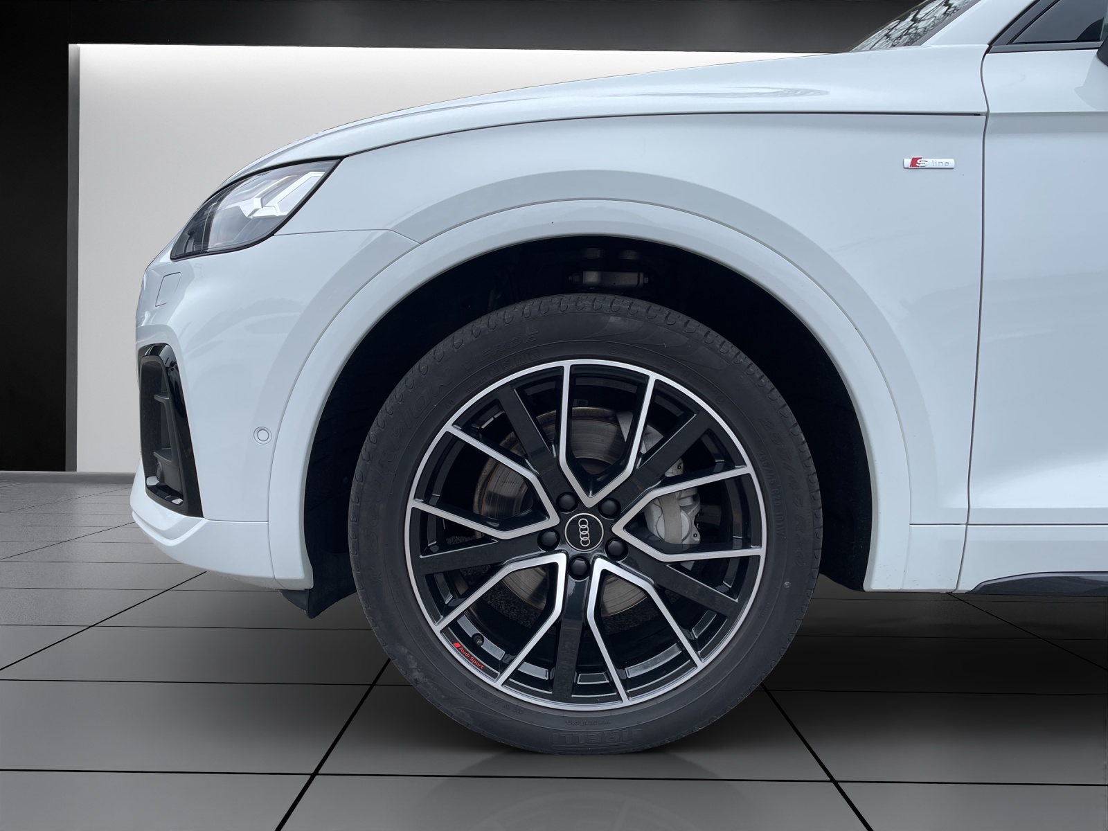 Image AUDI Q5 Q5 40 TDI Black Edition quattro S-tronic