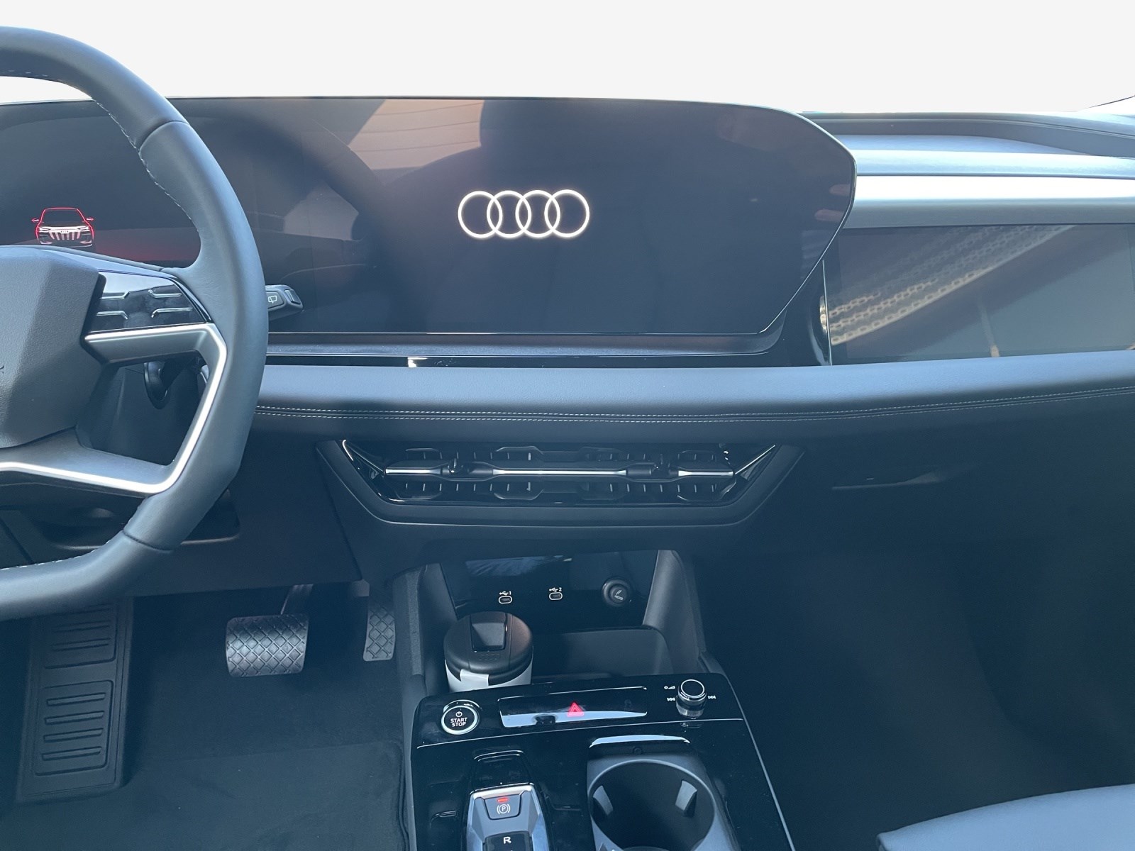 AUDI Q6 e-tron quattro-image-10