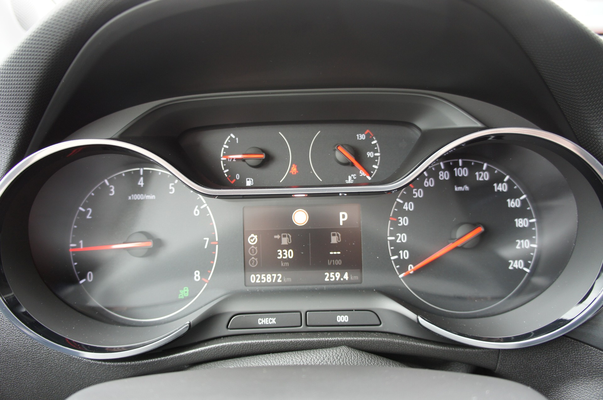OPEL 1.2T 130 Blitz Elegance Automat-image-22